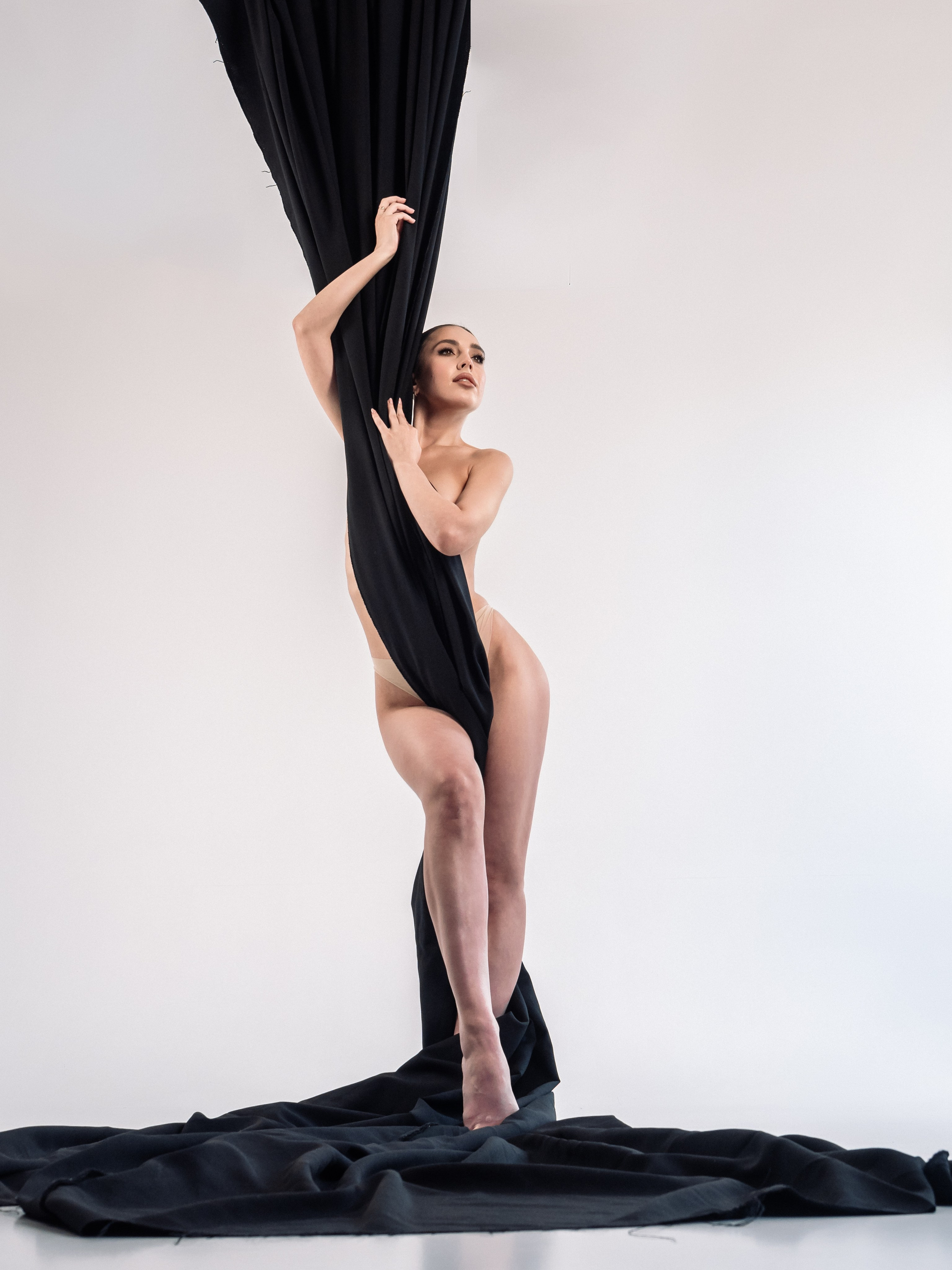 «Парящая Ткань». Фотограф