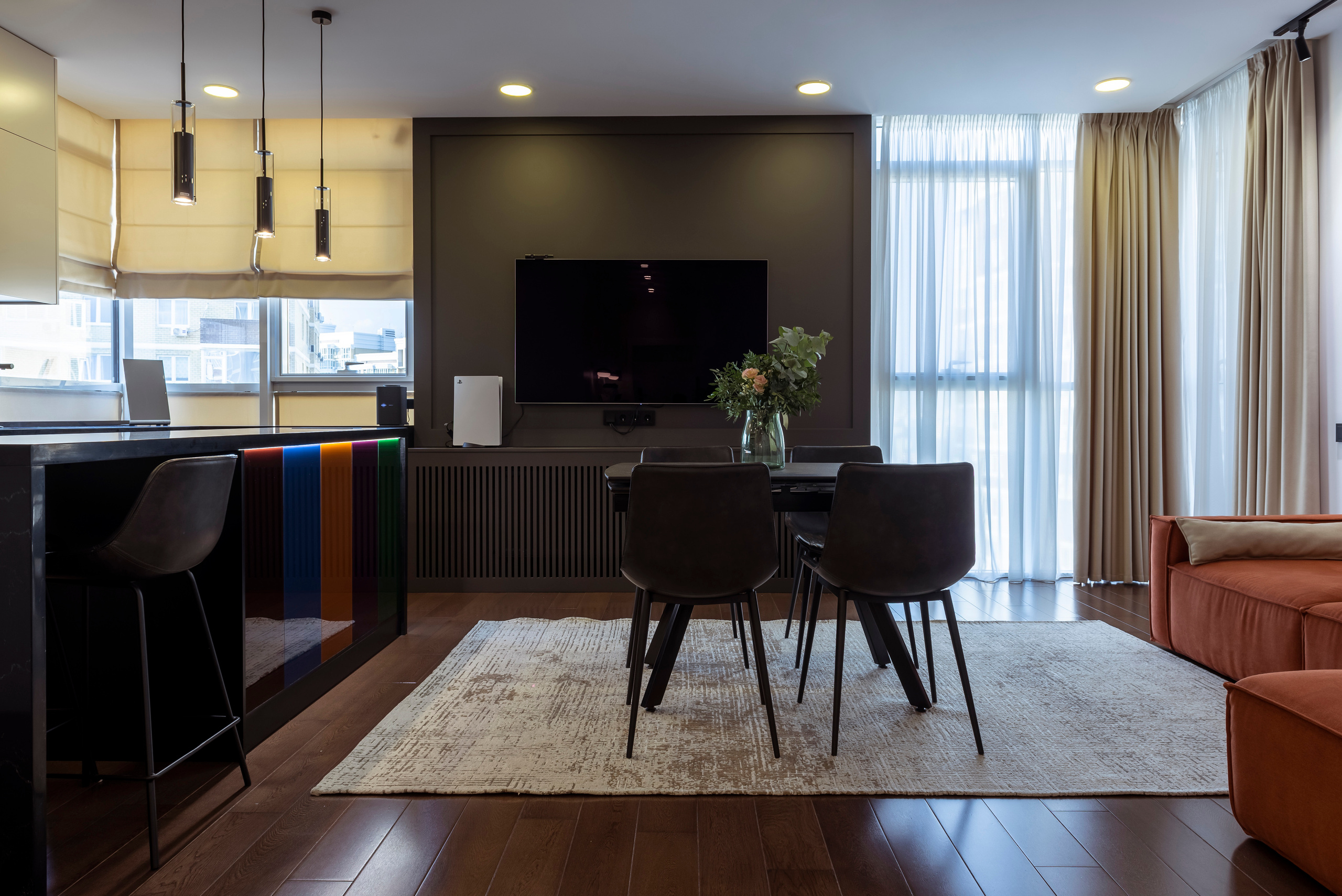 Частная квартира по ул. Садовая, Краснодар. Дизайн Студия 4Room. Интерьерный и репортажный фотограф в Краснодаре Дмитрий Вальков