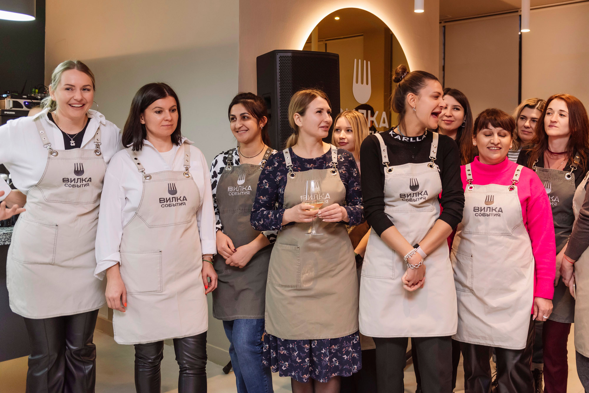 Корпоратив АЯКС — Пространство «Вилки». Интерьерный и репортажный фотограф в Краснодаре Дмитрий Вальков