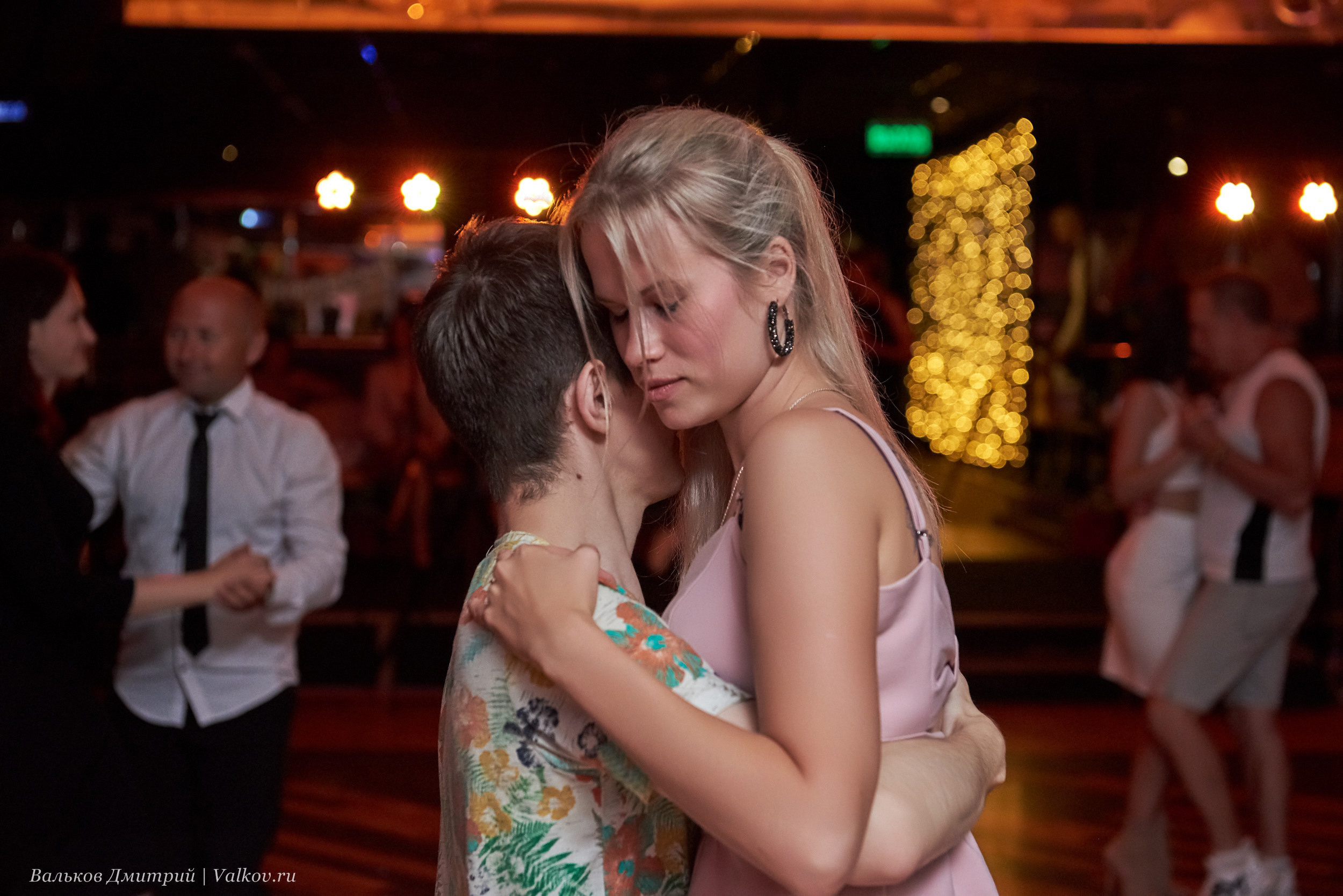 Бачата Прокач в Европе. Интерьерный и репортажный фотограф в Краснодаре Дмитрий Вальков