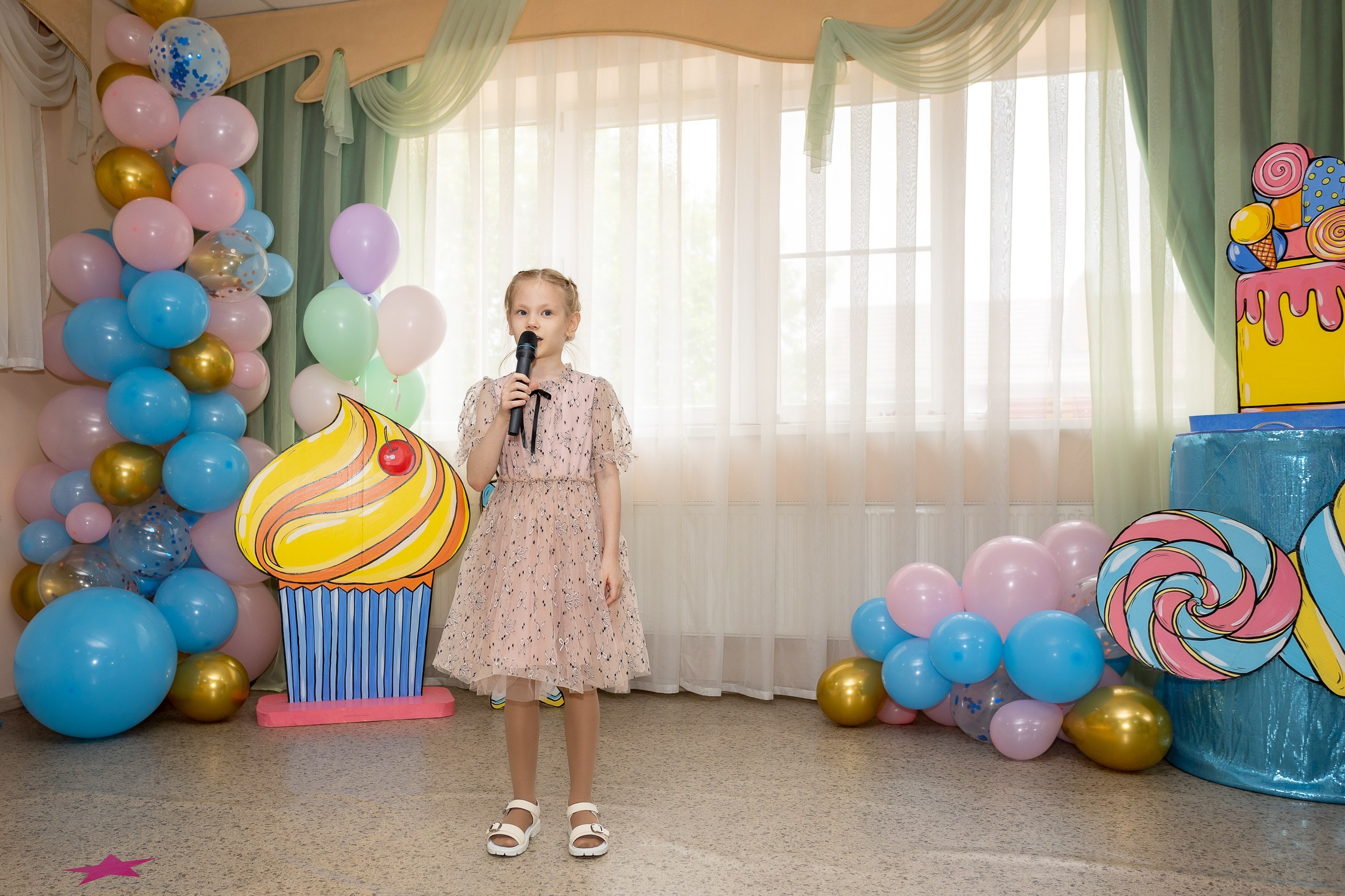 Выпускной Детский сад, 2 часа, 8000. Выпускные альбомы Майкоп, Краснодар Елена Золотарева