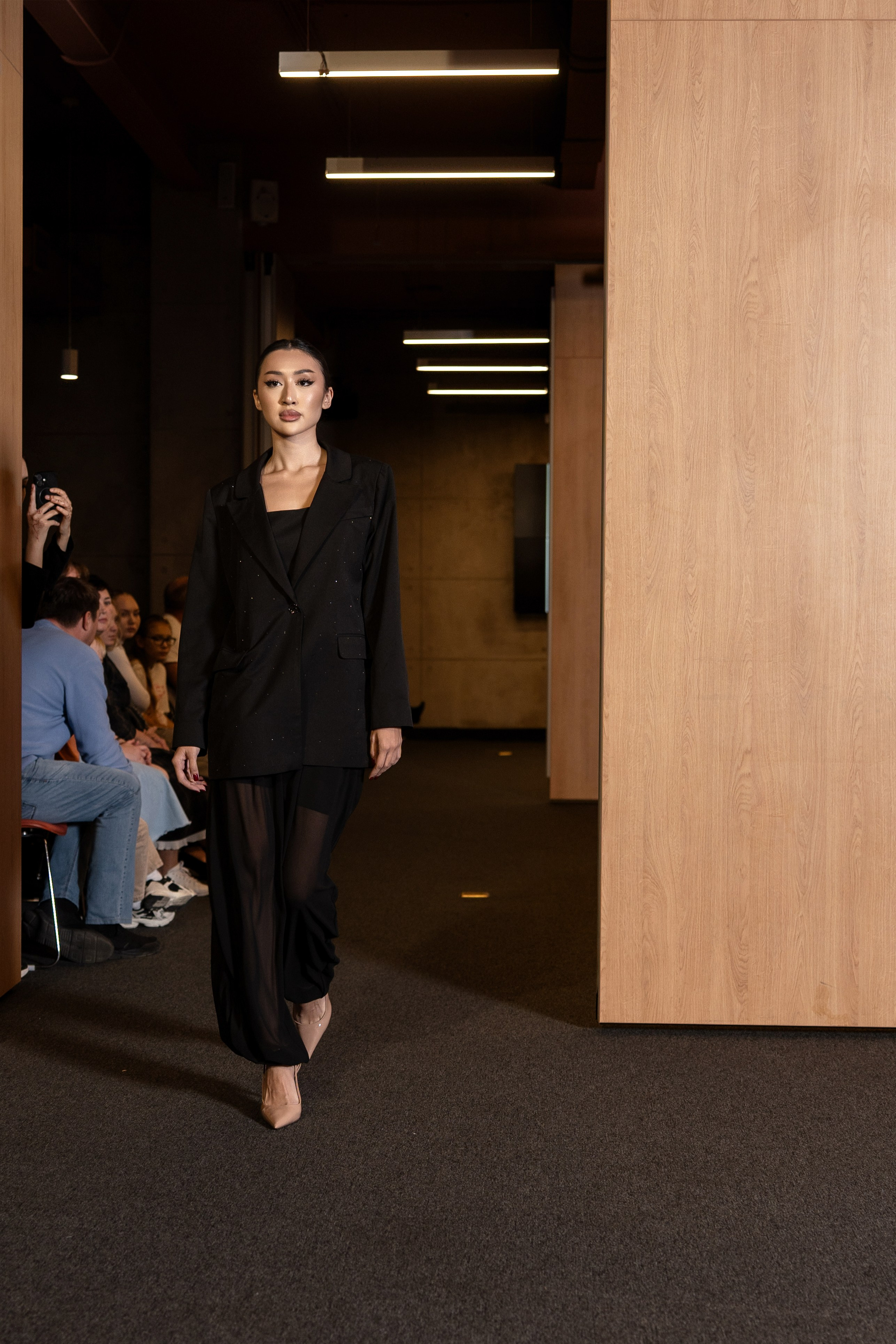 Brand Quanysh Collection. Сайт Алматинского НЮ АРТ, будуар и фэшн фотографа Дениса Карпенко