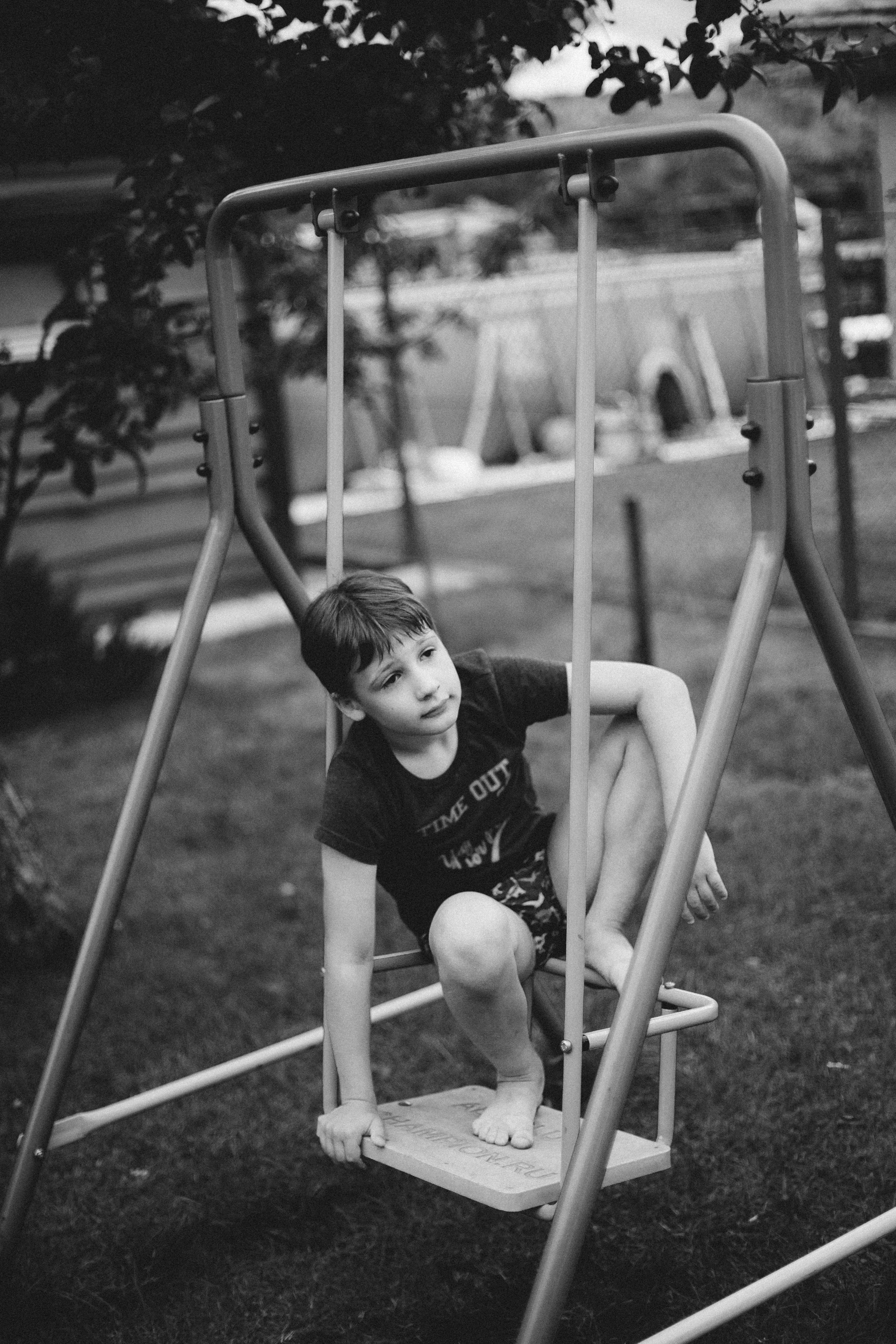 Фотосессия детского отдыха у бассейна. Александр Чернин. Семейный и событийный фотограф