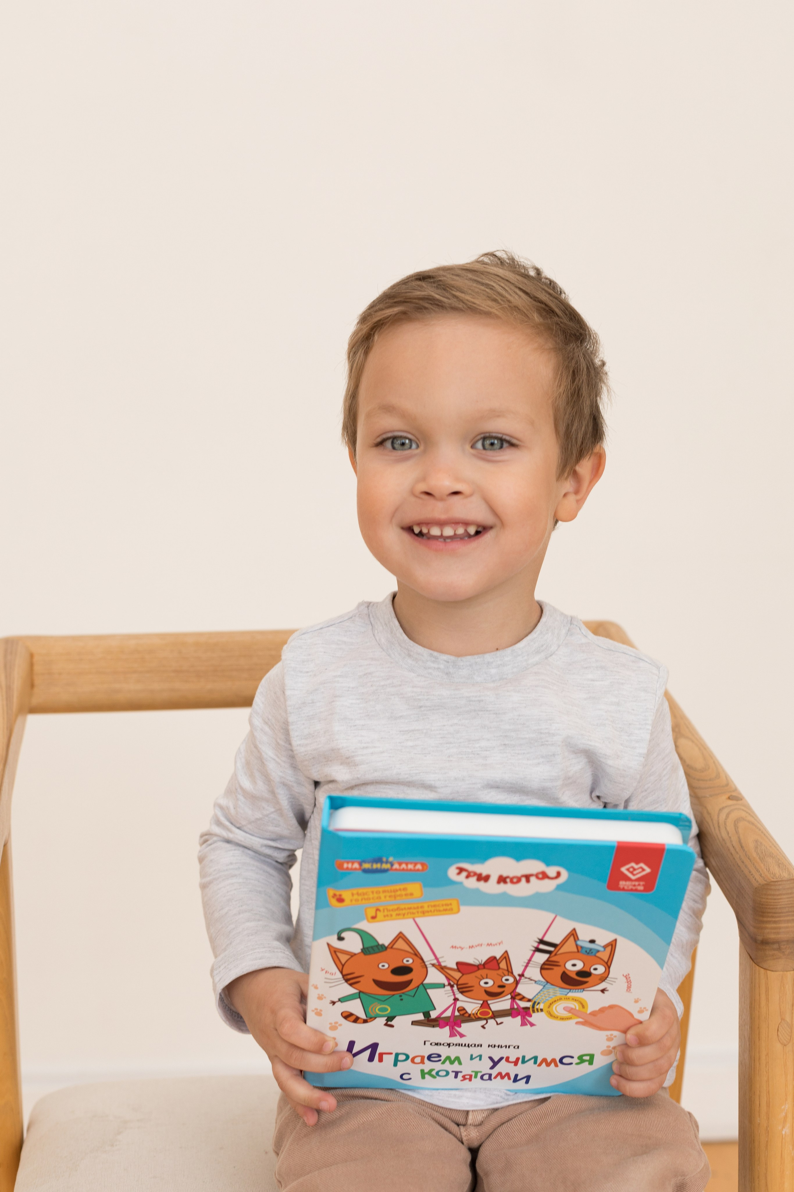 Съемка контента для соц сетей berttoys. Детский и контент фотограф Надя Волкова Санкт-Петербург