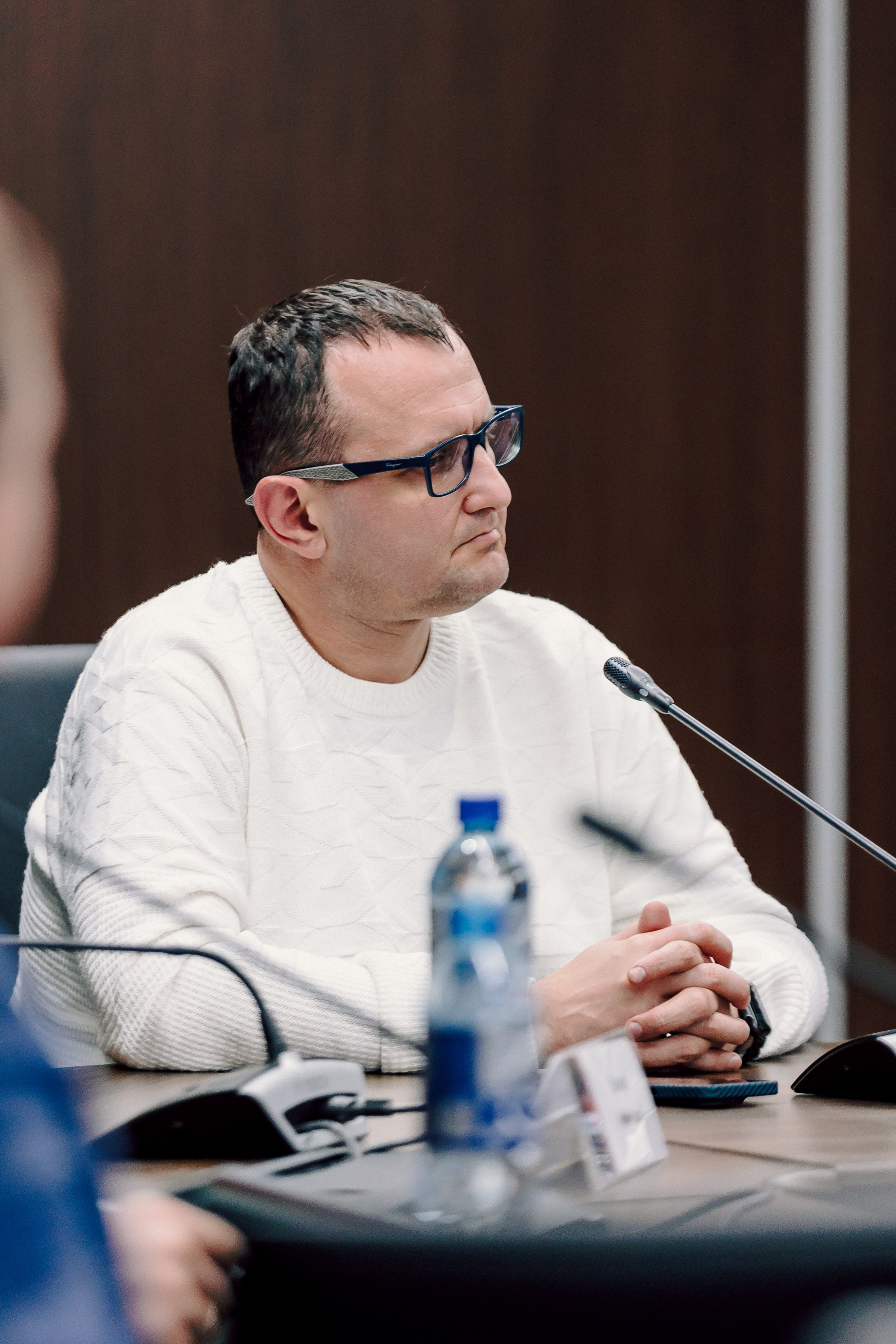 СКБ Контур — Форум будущего — Деловая программа. Лёшка Варзегов — фотограф