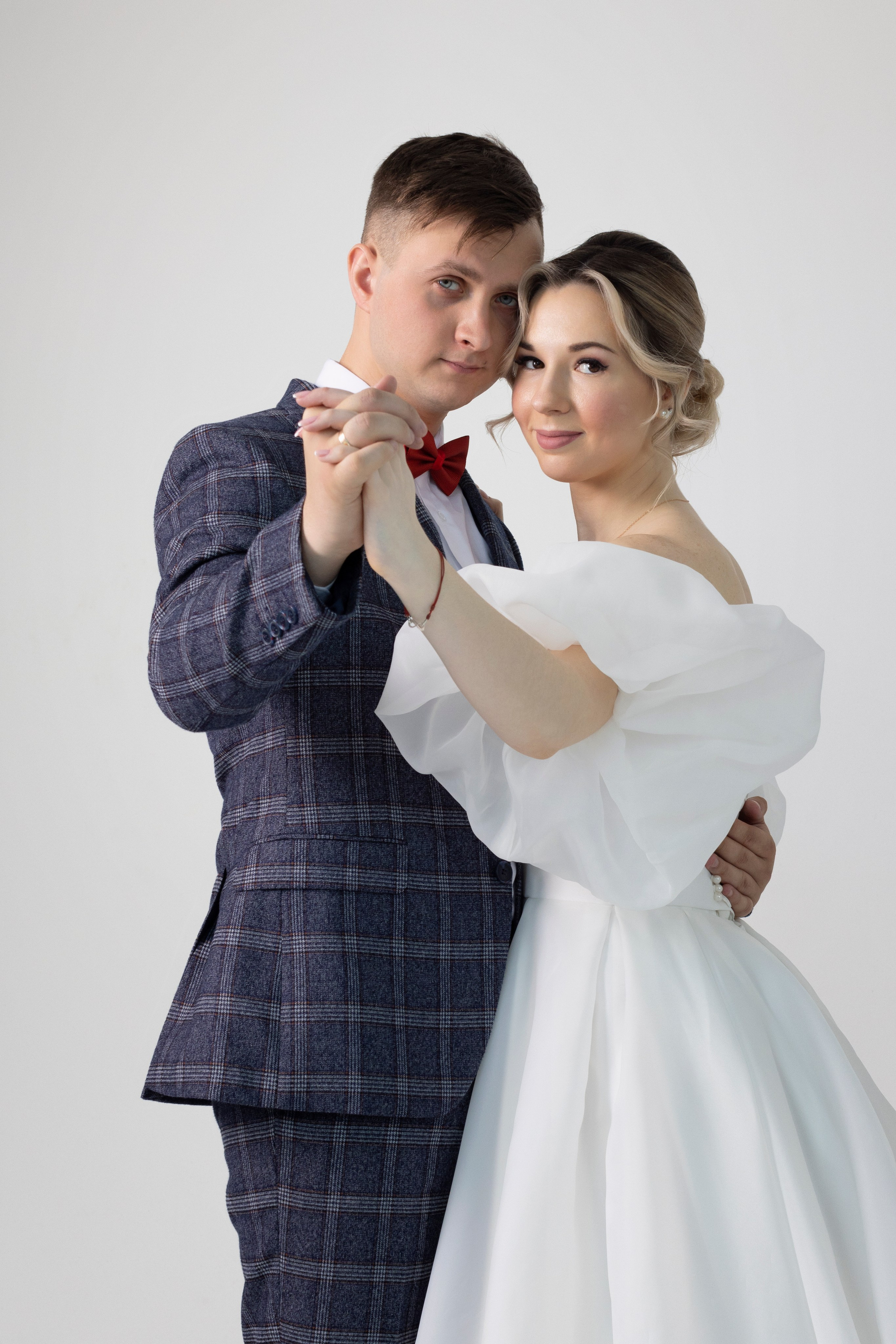 Свадебная фотосессия в студии. Фотограф в Туле — Борисов Николай