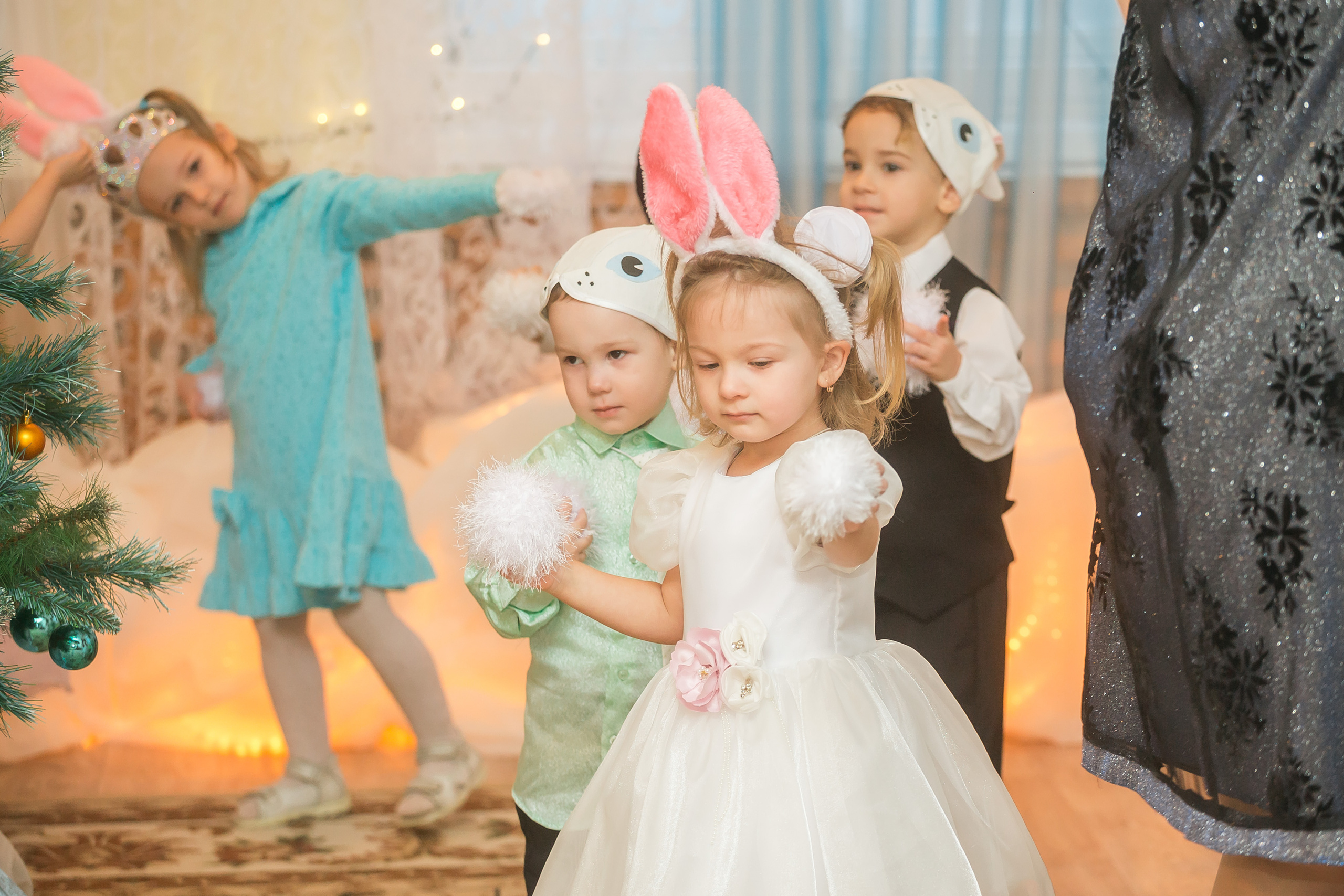 Новогодний утренник в младшей группе. Фотографиня Мария Дикова