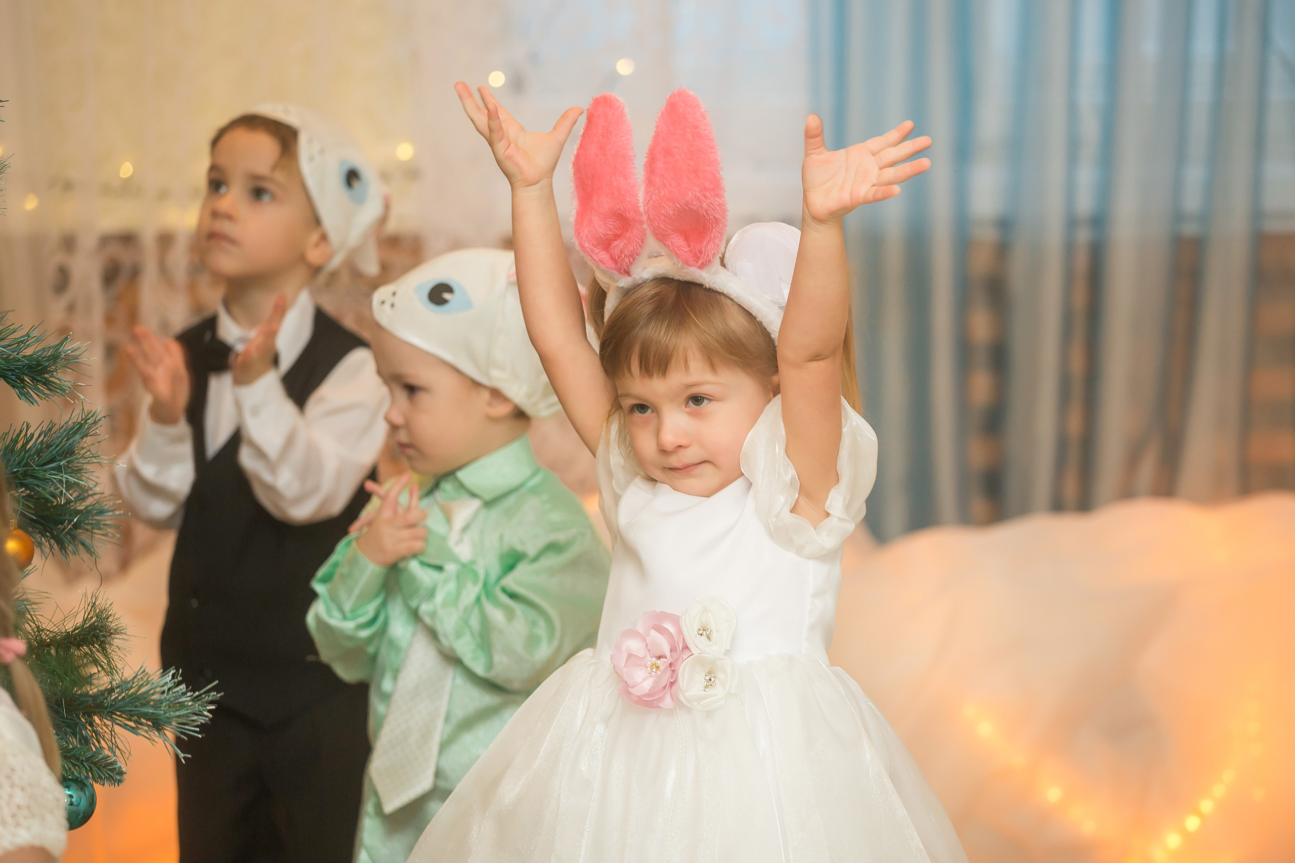 Новогодний утренник в младшей группе. Фотографиня Мария Дикова