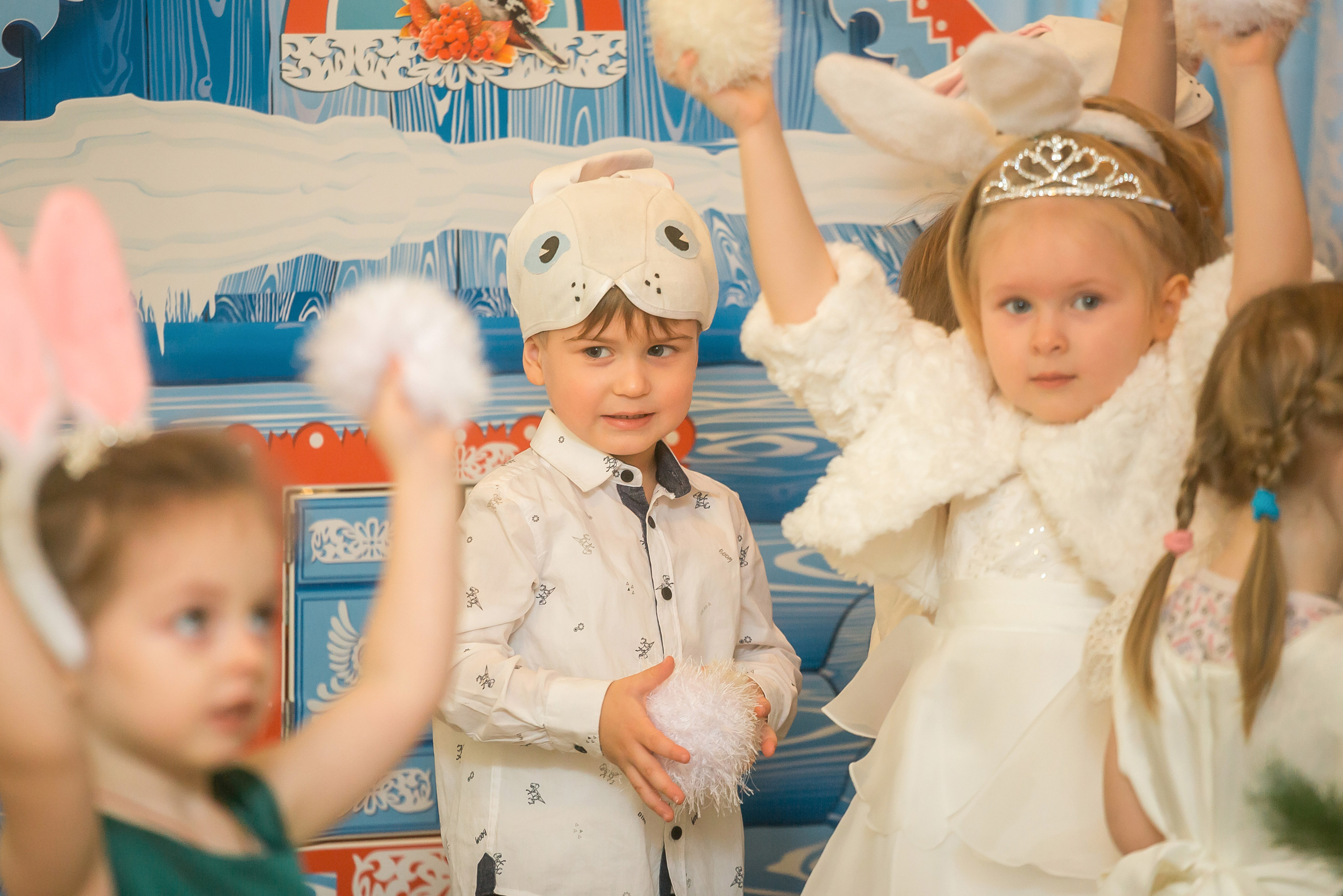 Новогодний утренник в младшей группе. Фотографиня Мария Дикова