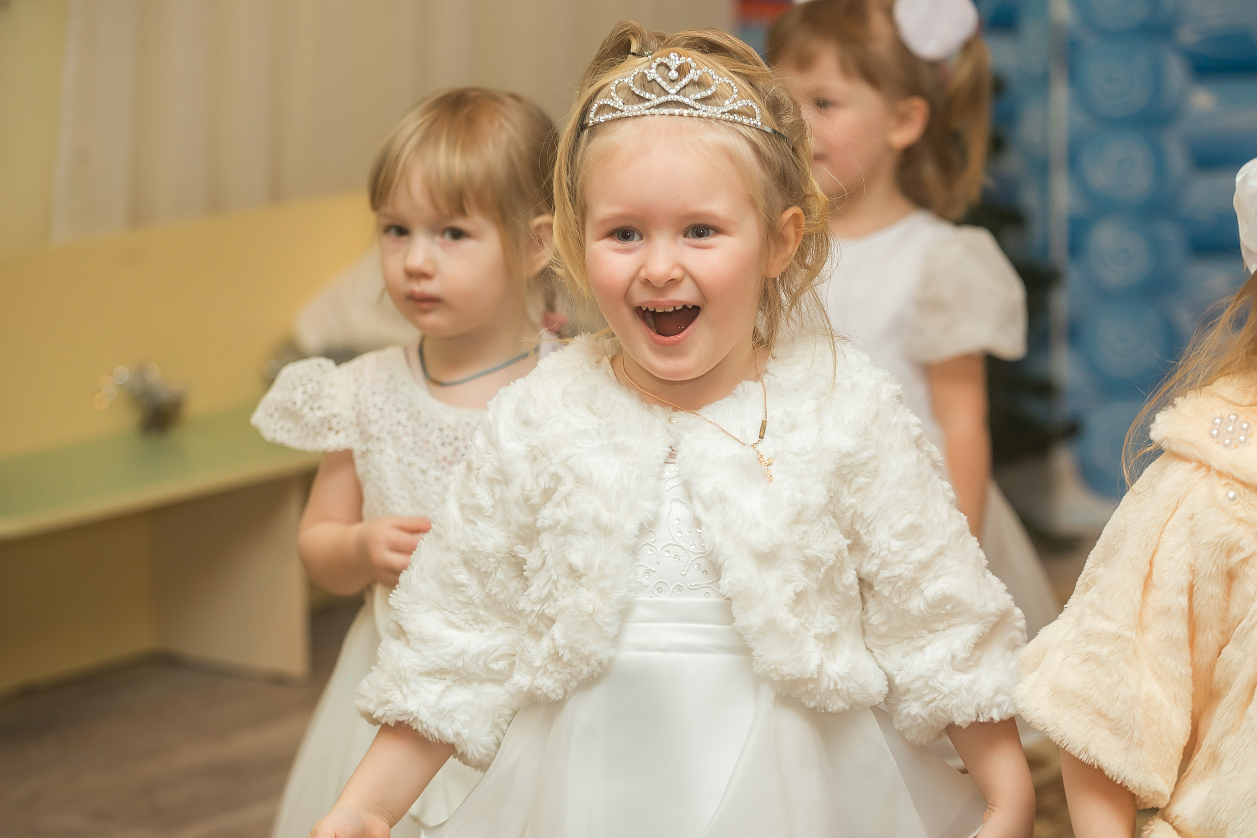 Новогодний утренник в младшей группе. Фотографиня Мария Дикова