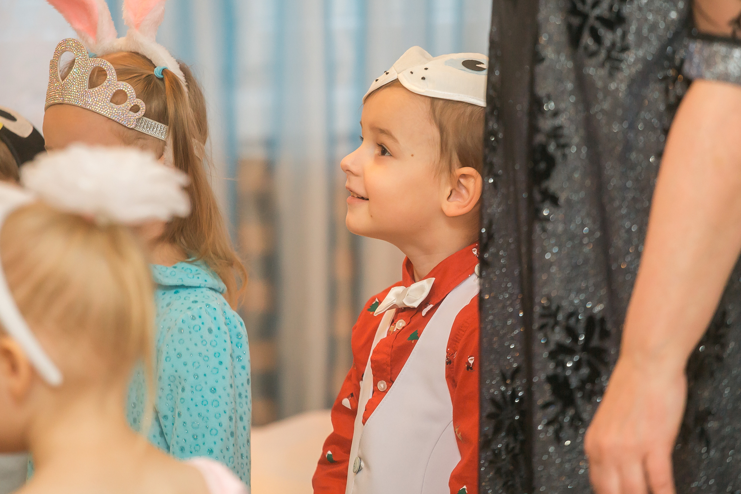 Новогодний утренник в младшей группе. Фотографиня Мария Дикова