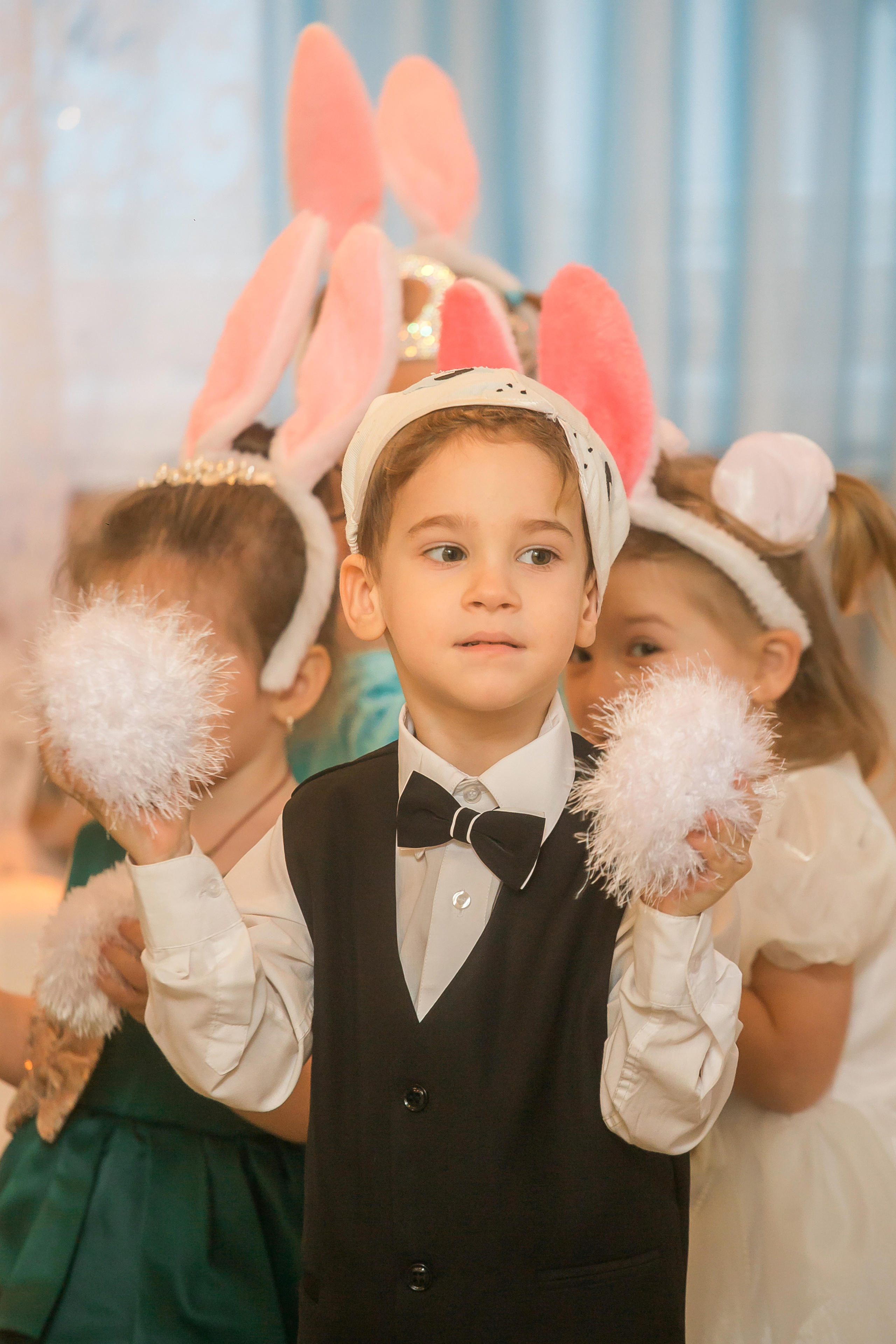 Новогодний утренник в младшей группе. Фотографиня Мария Дикова