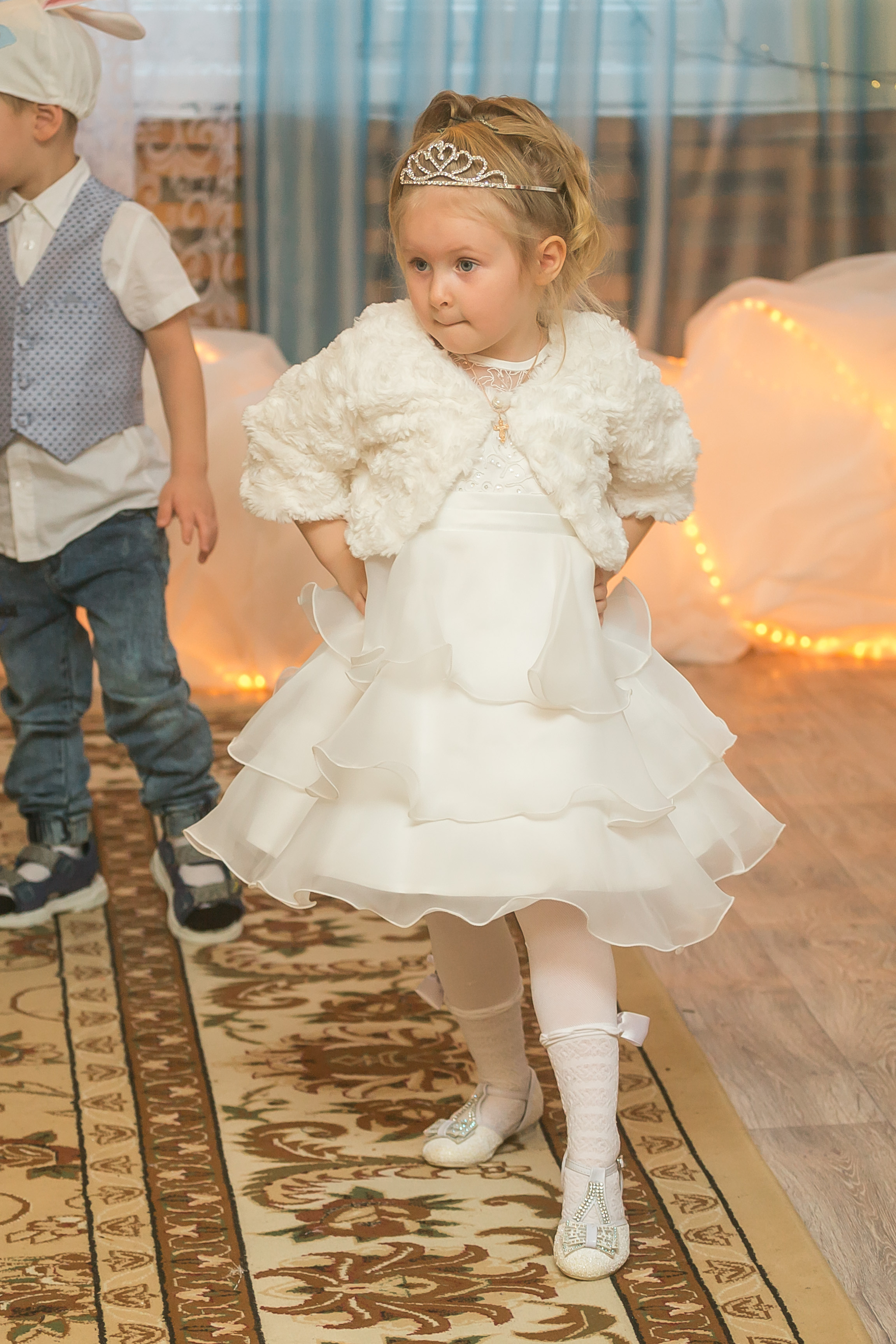 Новогодний утренник в младшей группе. Фотографиня Мария Дикова