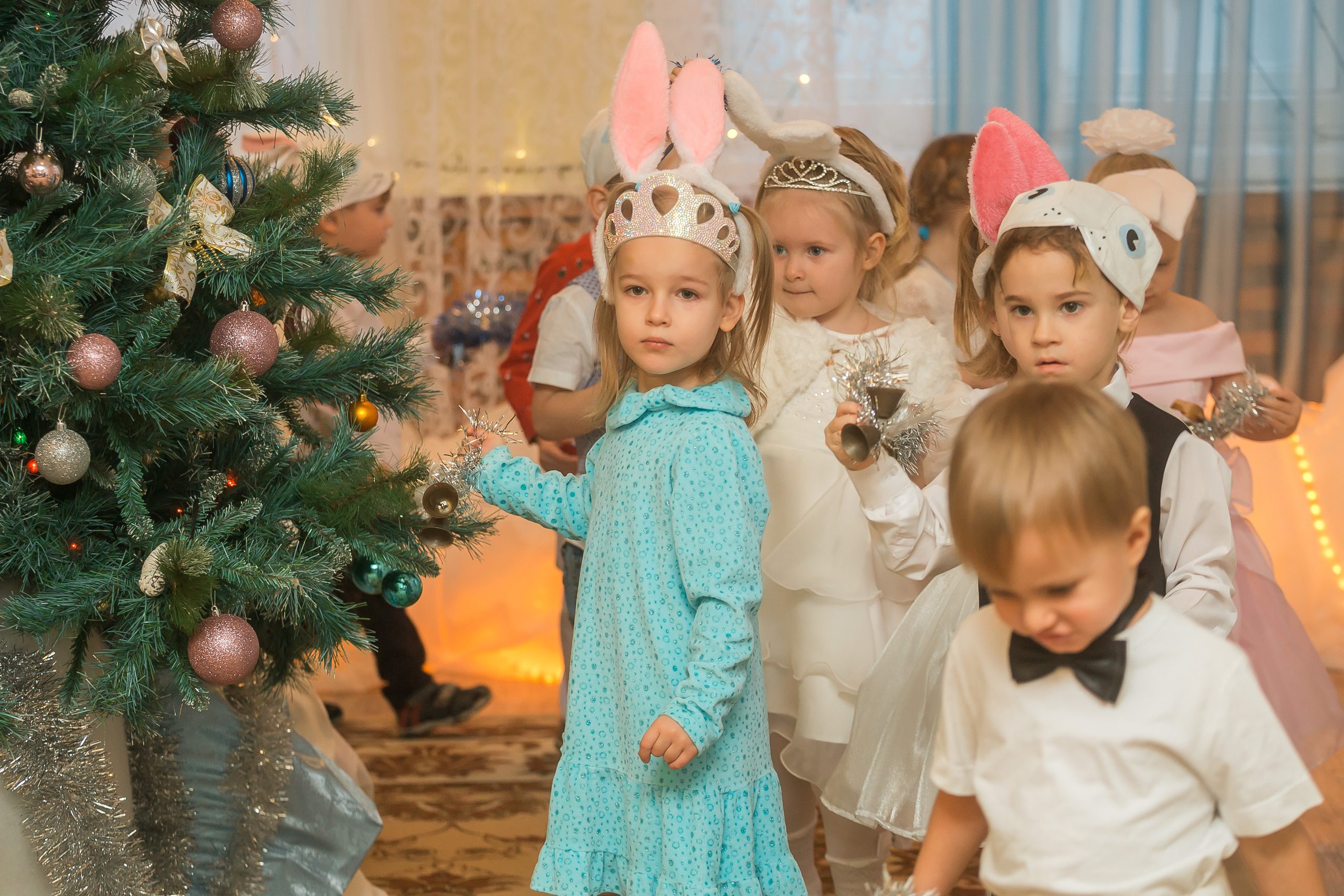 Новогодний утренник в младшей группе. Фотографиня Мария Дикова