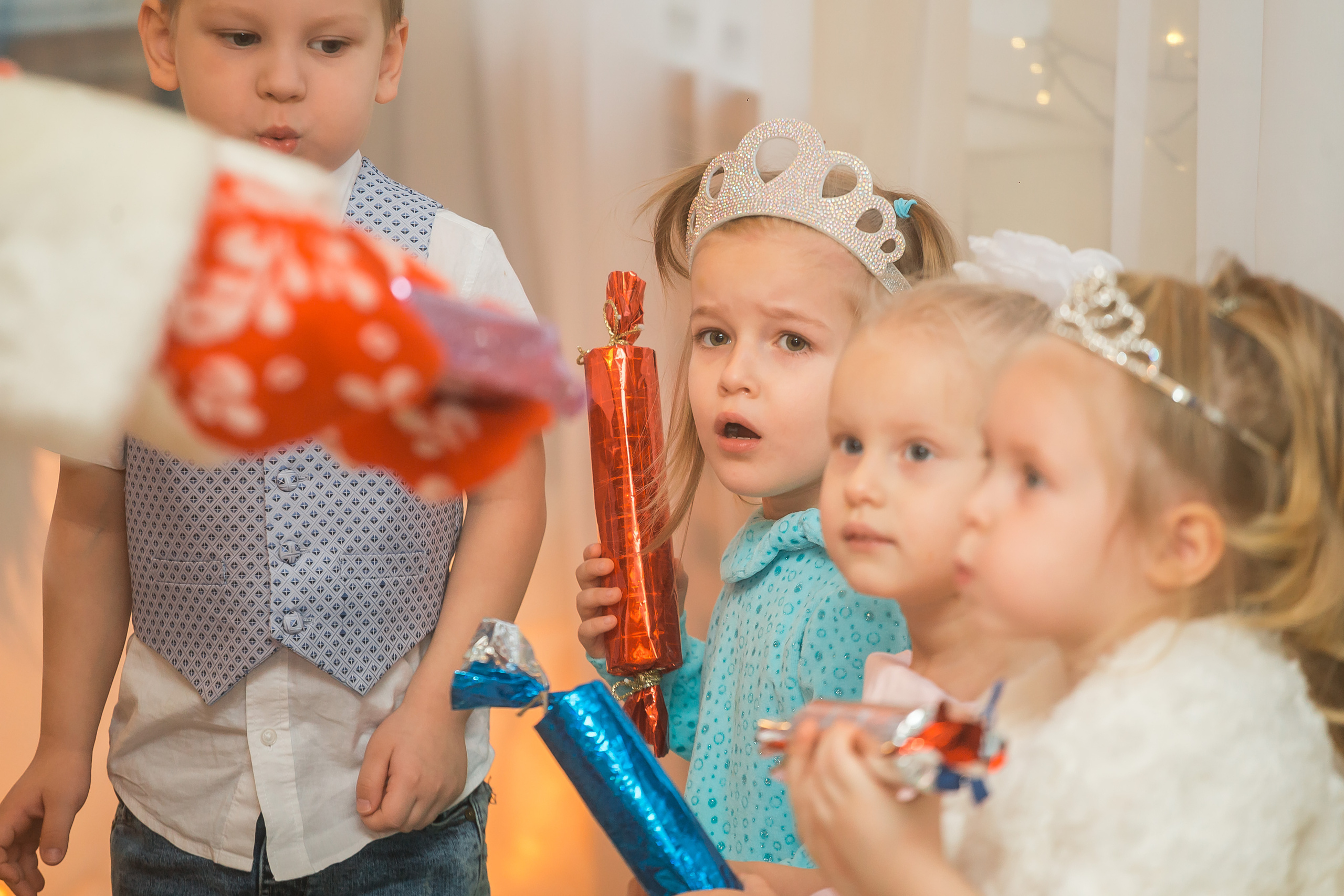 Новогодний утренник в младшей группе. Фотографиня Мария Дикова