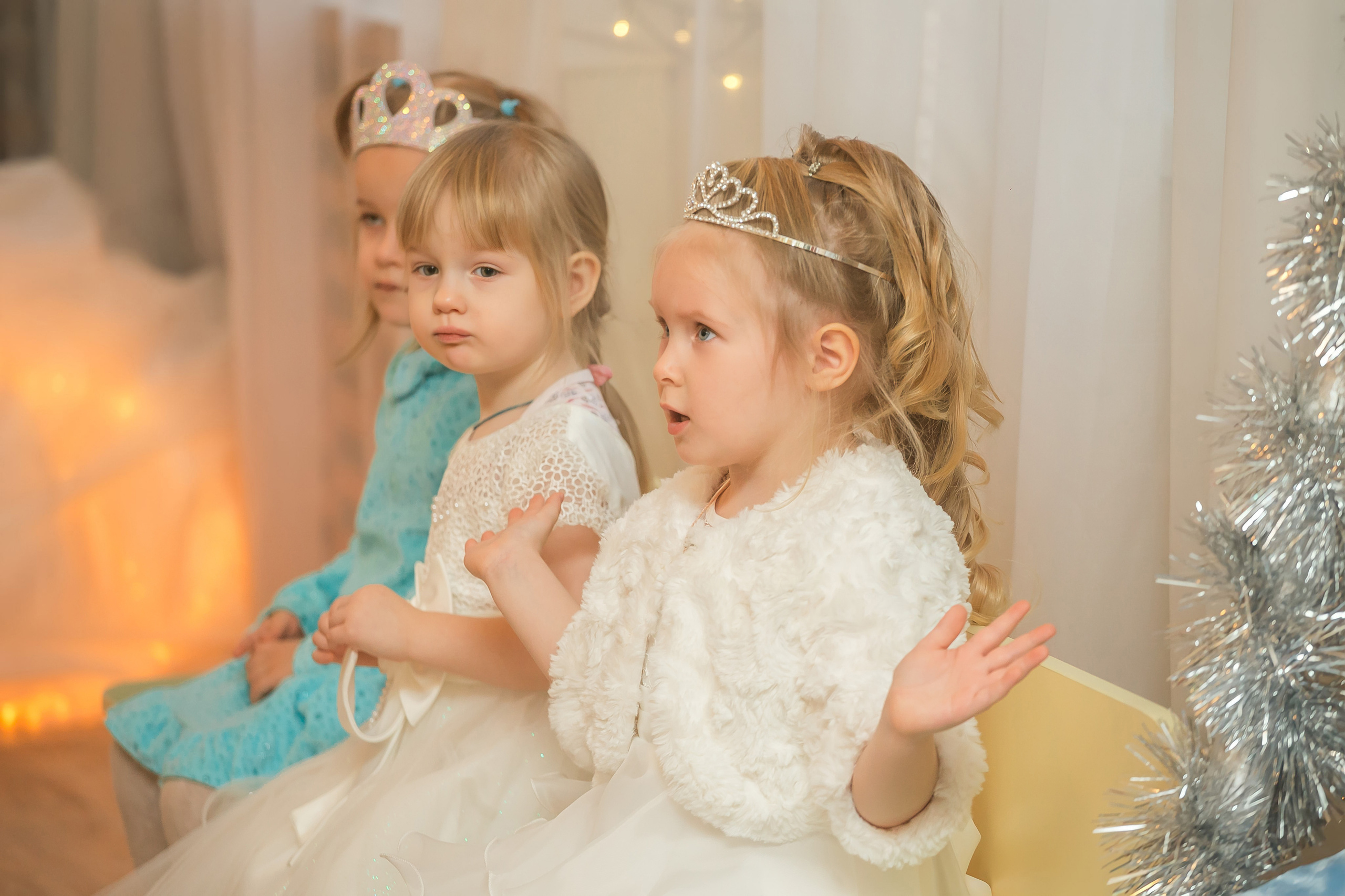 Новогодний утренник в младшей группе. Фотографиня Мария Дикова