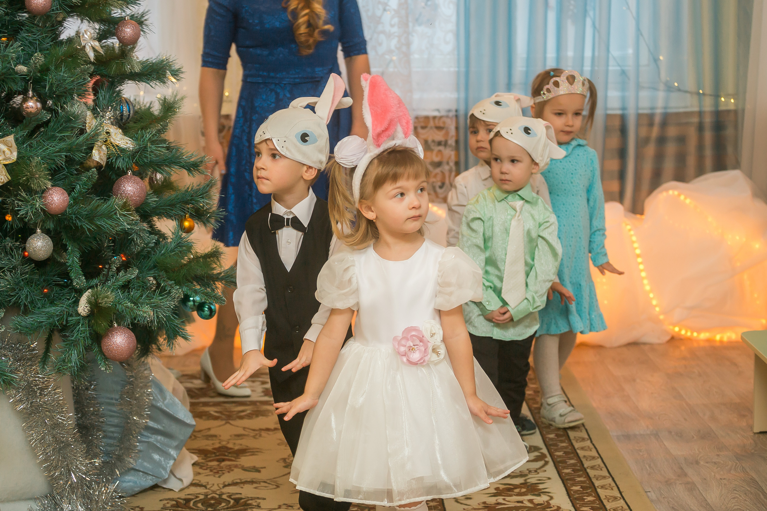 Новогодний утренник в младшей группе. Фотографиня Мария Дикова