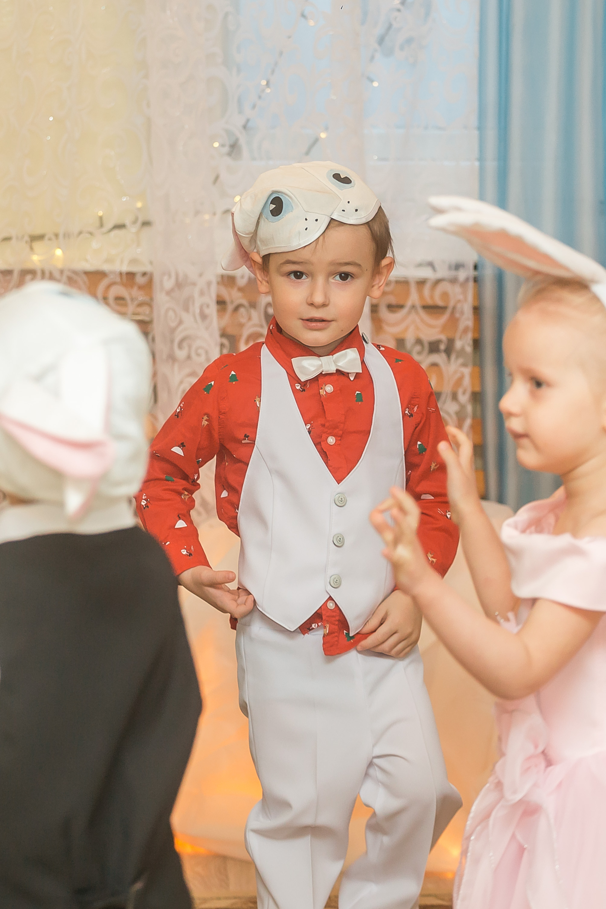 Новогодний утренник в младшей группе. Фотографиня Мария Дикова