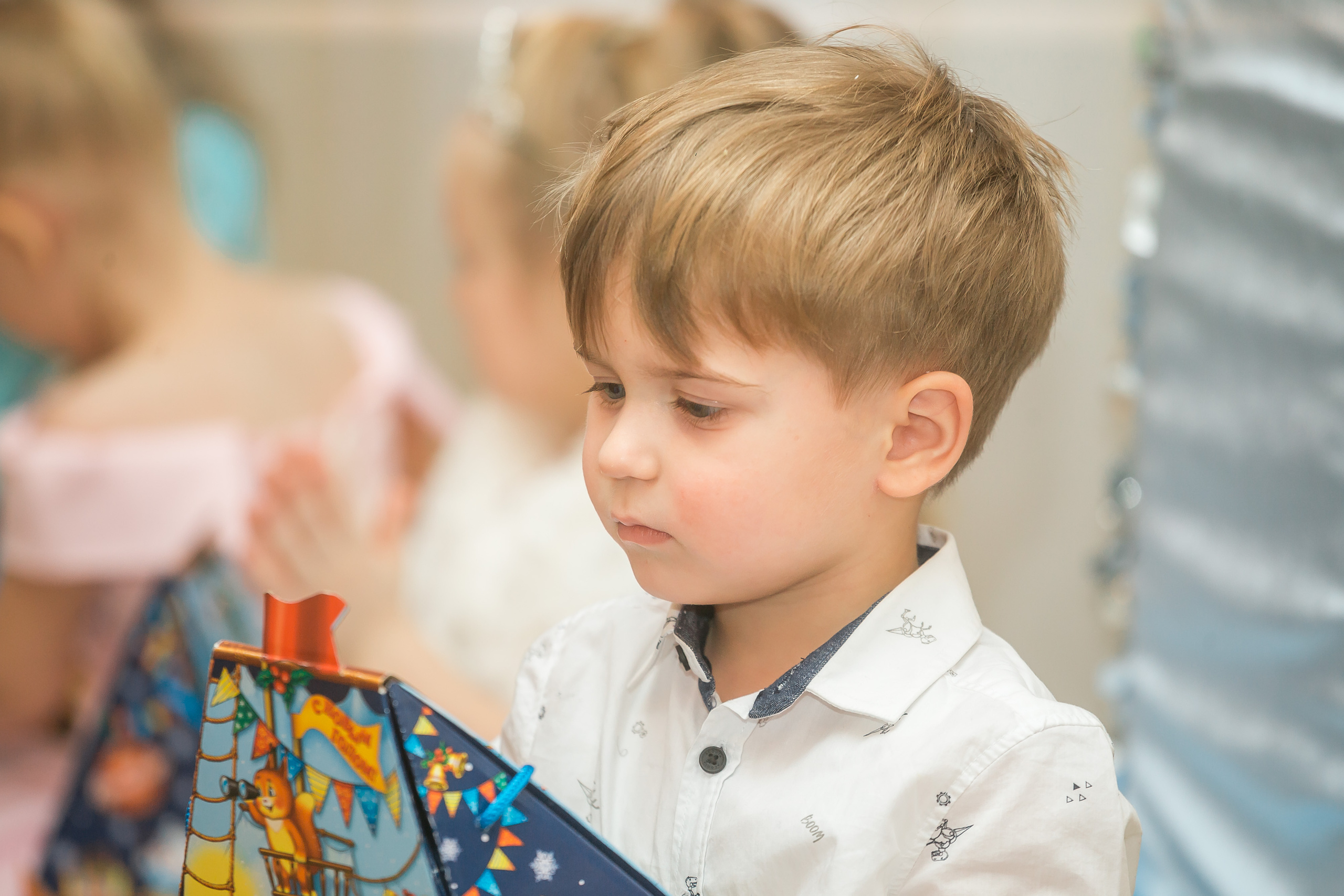 Новогодний утренник в младшей группе. Фотографиня Мария Дикова