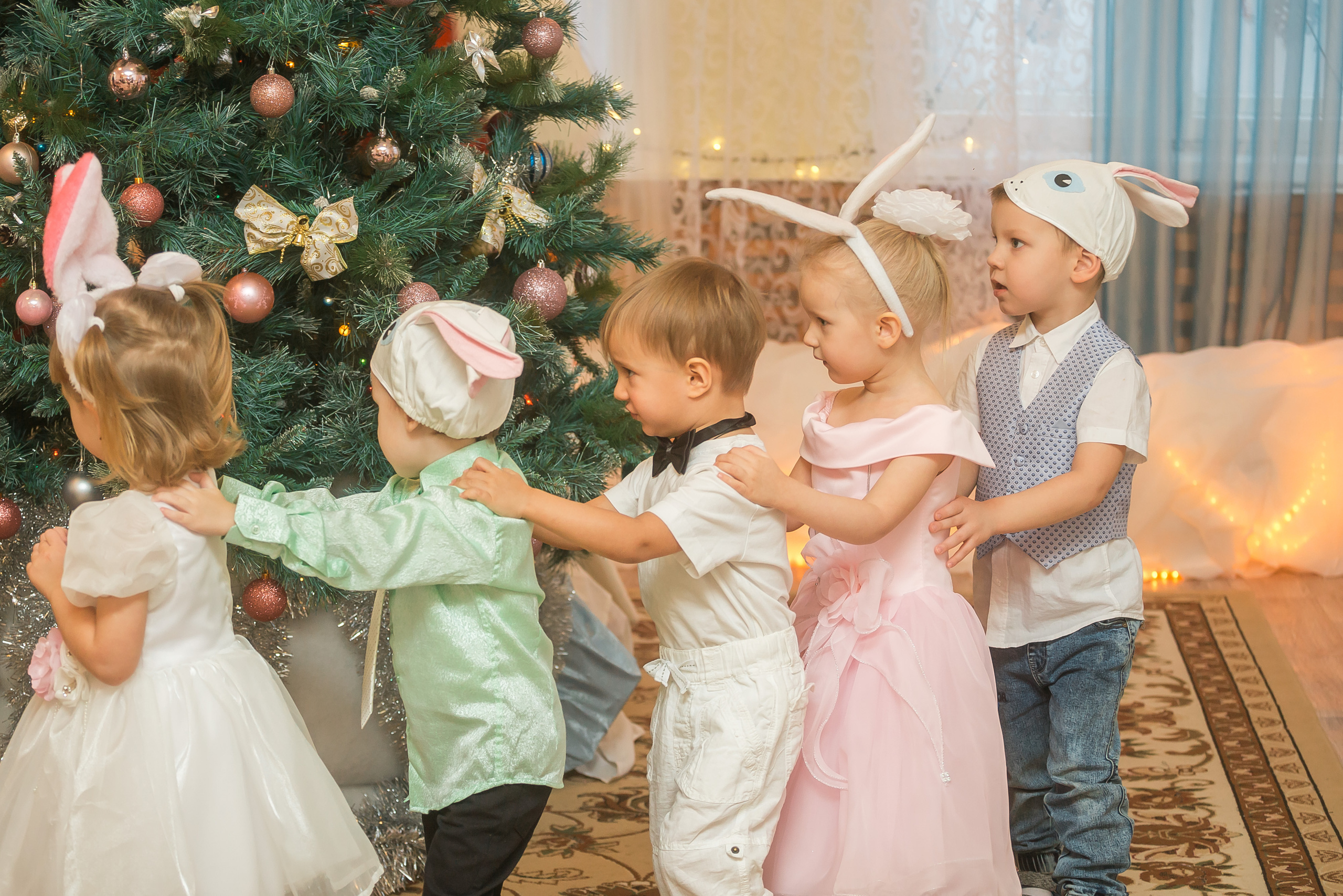 Новогодний утренник в младшей группе. Фотографиня Мария Дикова