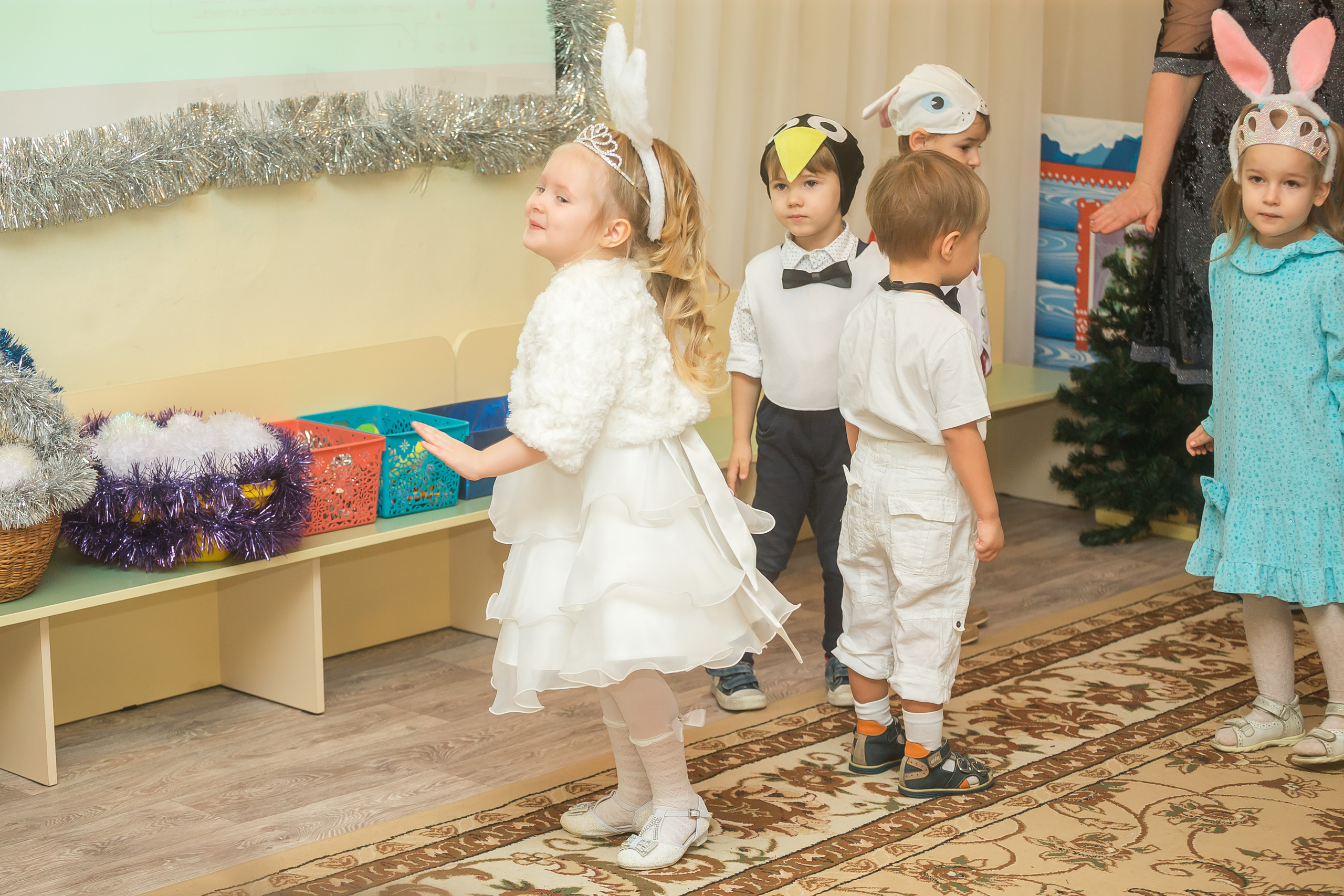 Новогодний утренник в младшей группе. Фотографиня Мария Дикова