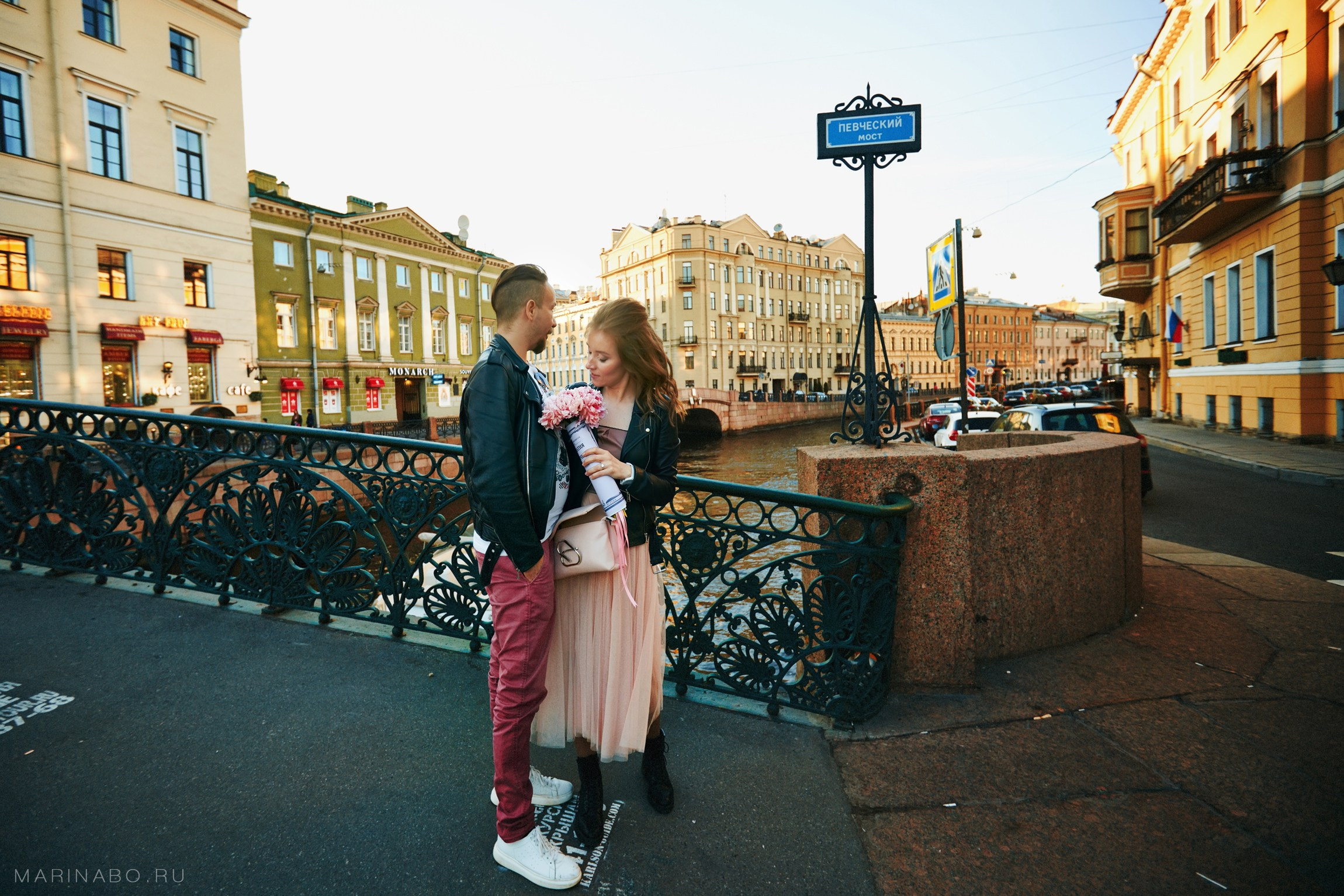 Леша и Оля - прогулочная фотосъемка в Санкт-Петербурге. Семейный Lifestyle фотограф в Санкт-Петербурге Марина Бокшицкая