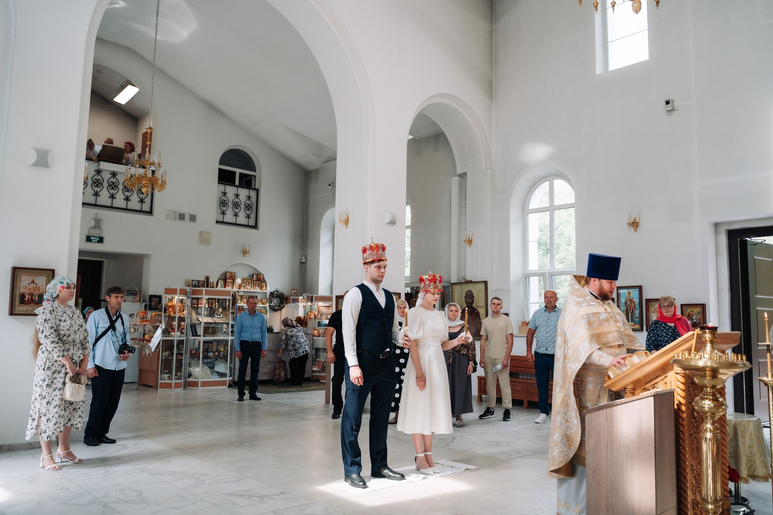 Венчание в Церкови Ермогена Патриарха Всероссийского в Южном Тушино. Свадебный и семейный фотограф в Москве и МО Геннадий Туманцев