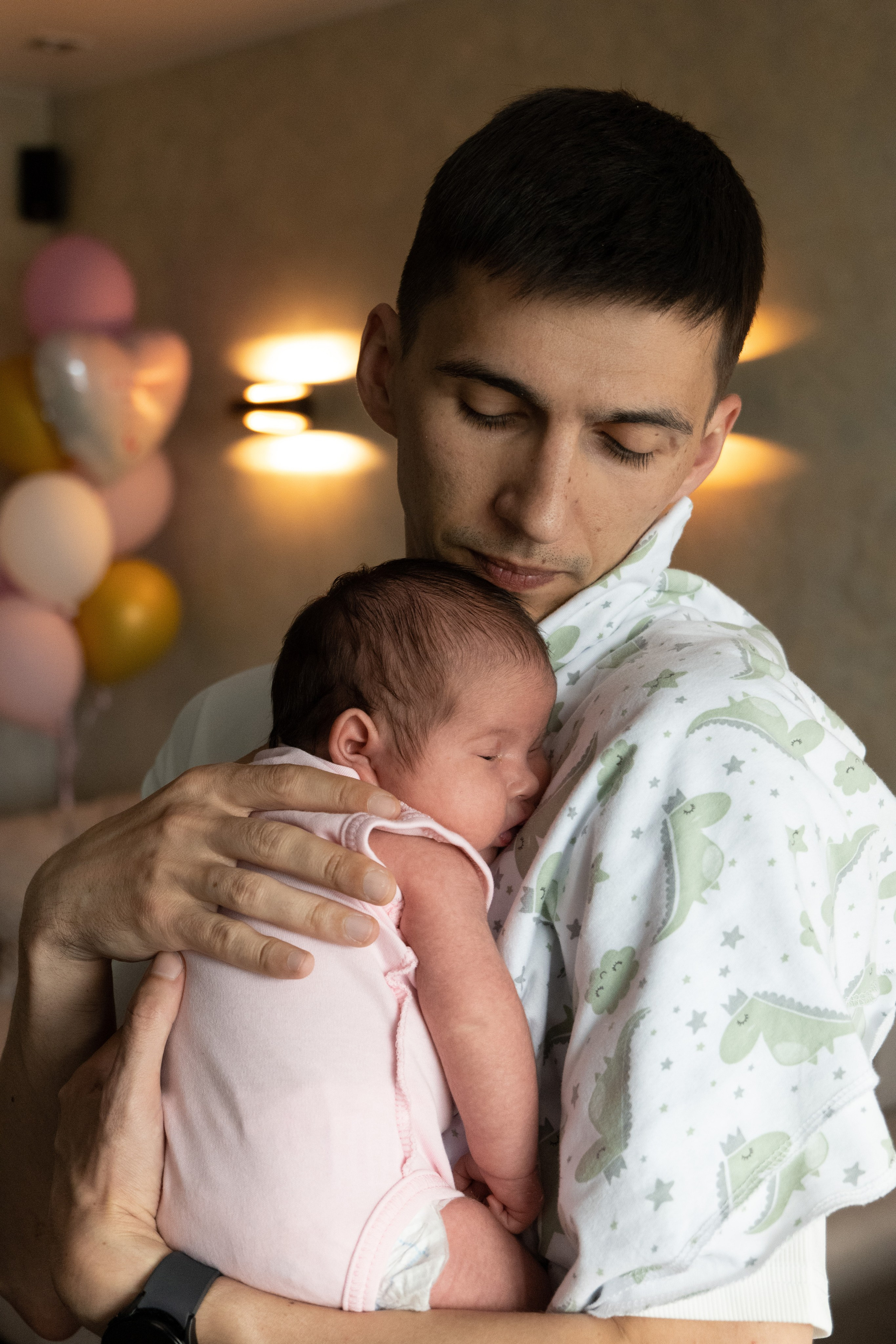 Домашняя фотосессия с новорожденным. Фотограф видеограф Ольга Василевская