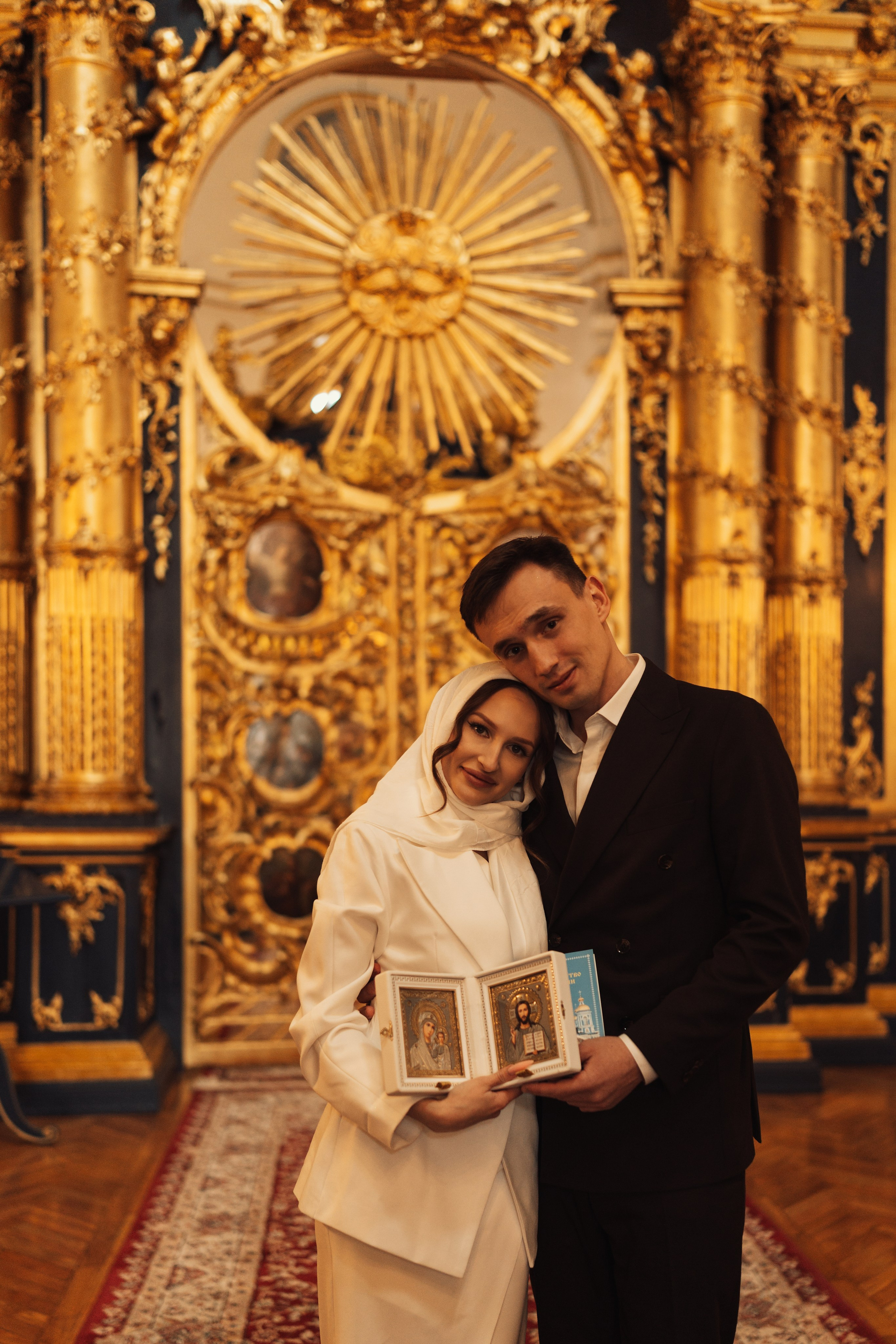 Иван и Мария. Hmliber — фотограф и контент-креатор из Петербурга