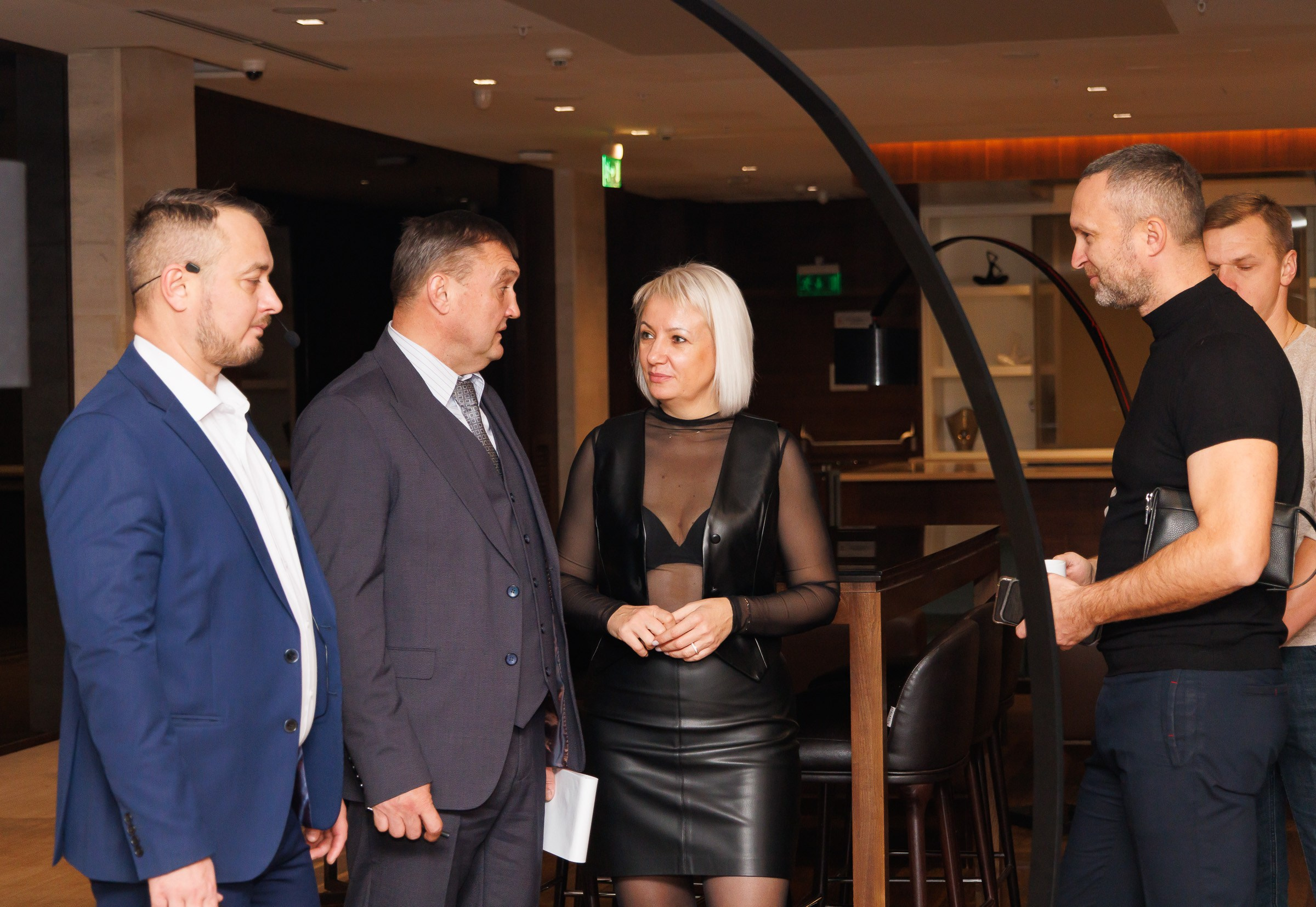 HIW — конференция в Воронеже. Предметный и портретный фотограф в Липецке — Зайцев Алексей