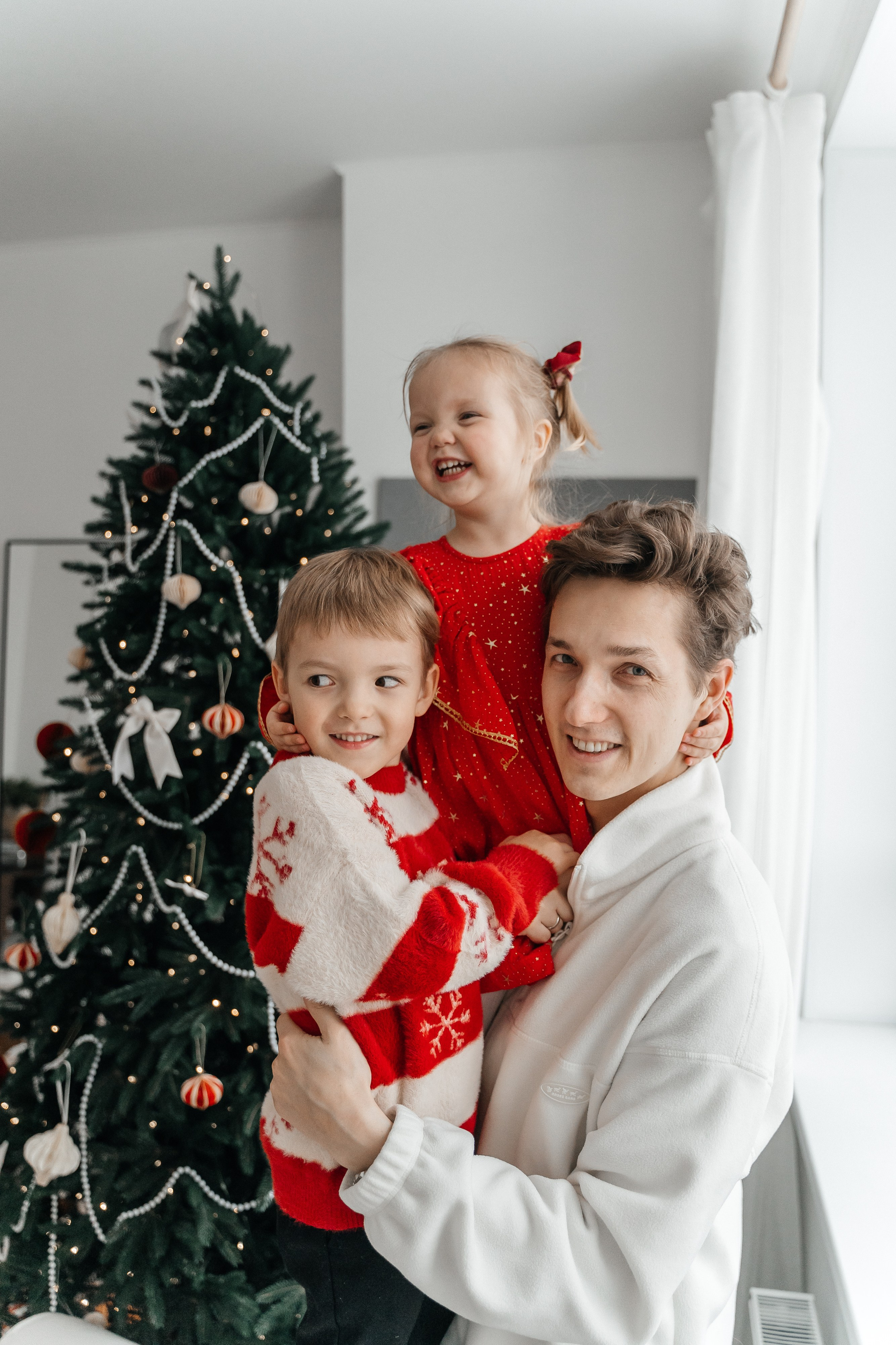 Саша, Женя, Лёва и Марта. Волик Мария