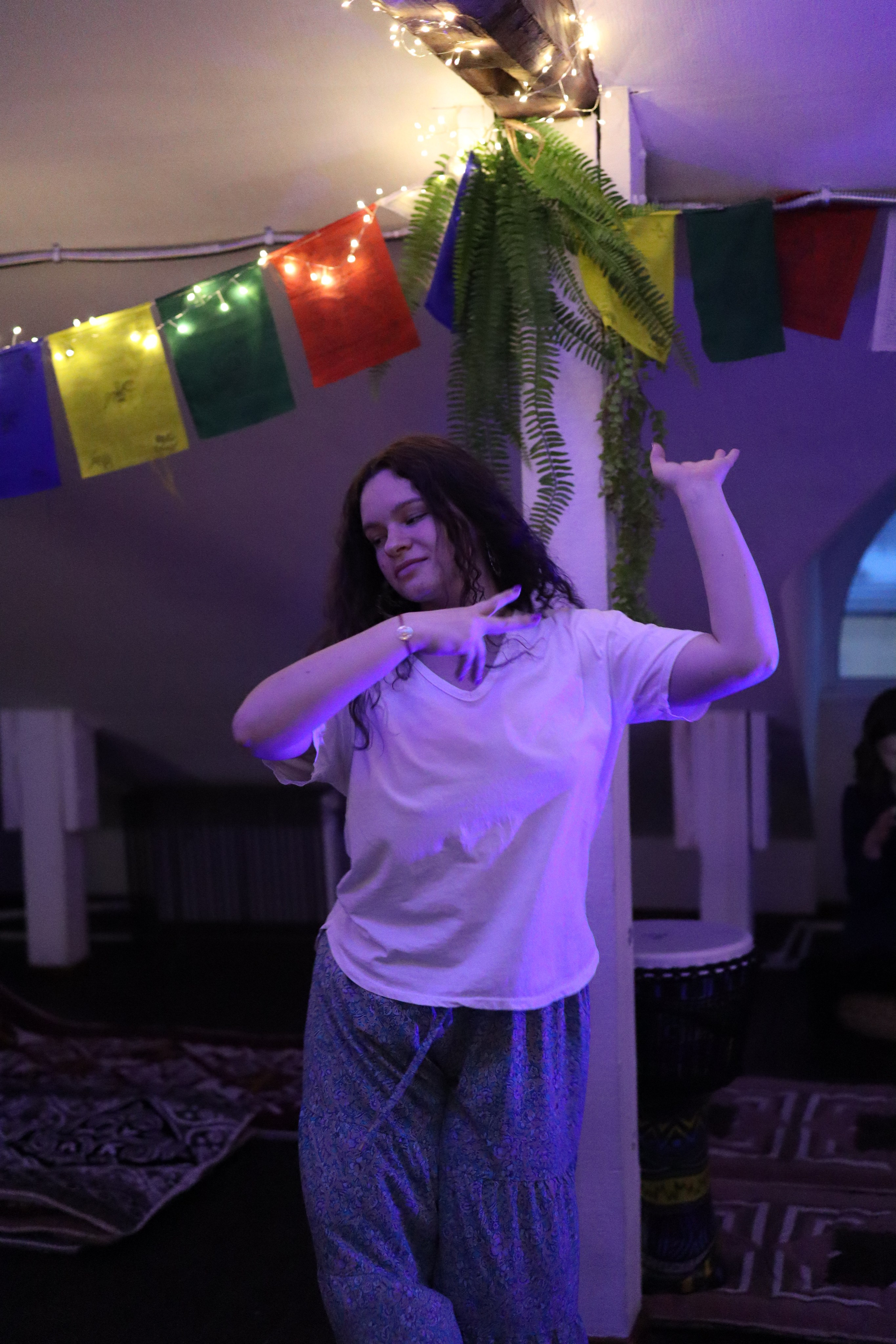 Bhakti Mantra. Photo Ninja