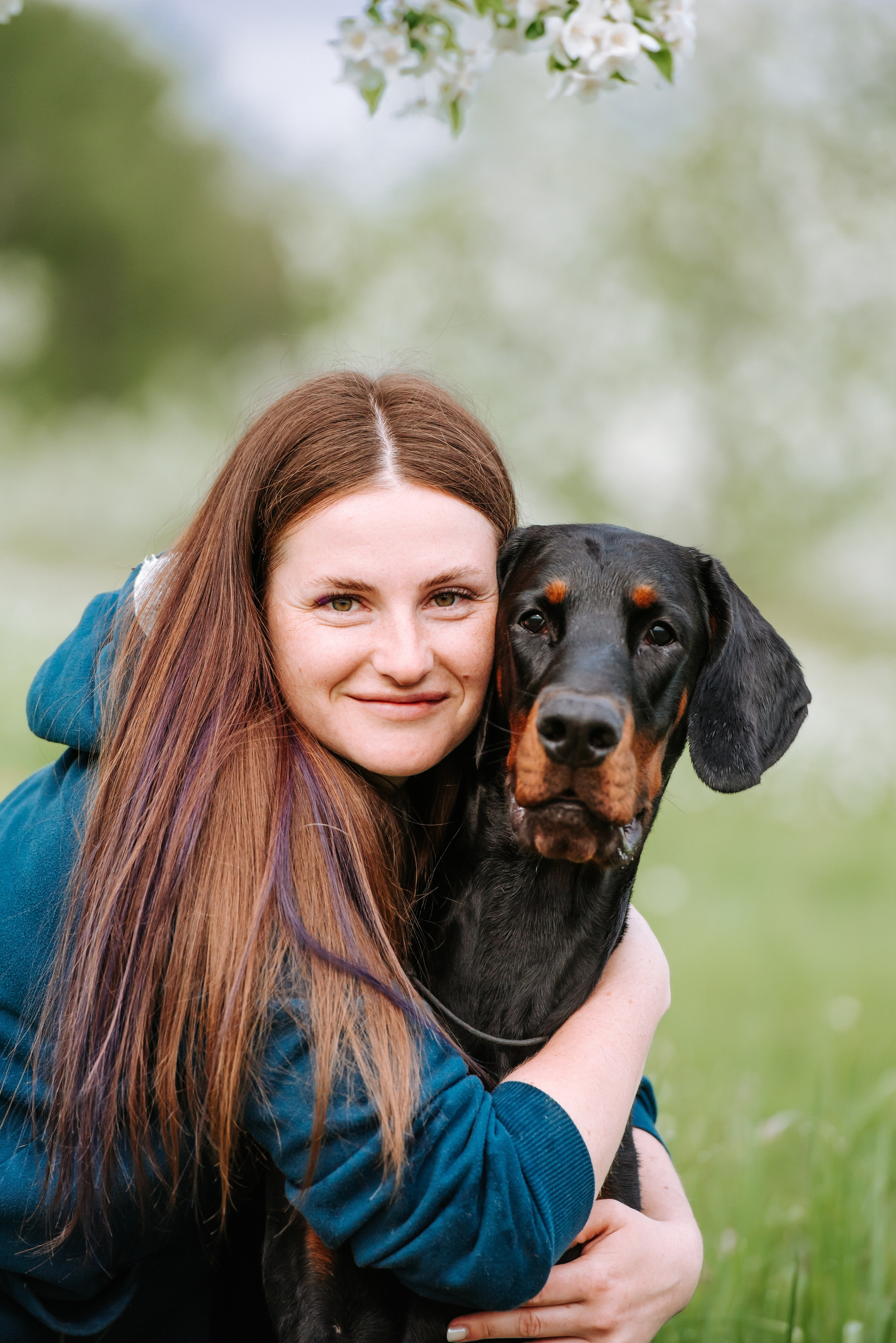 Цветение с доберманами. Фотограф Диана Оленина Красноярск / Братск
