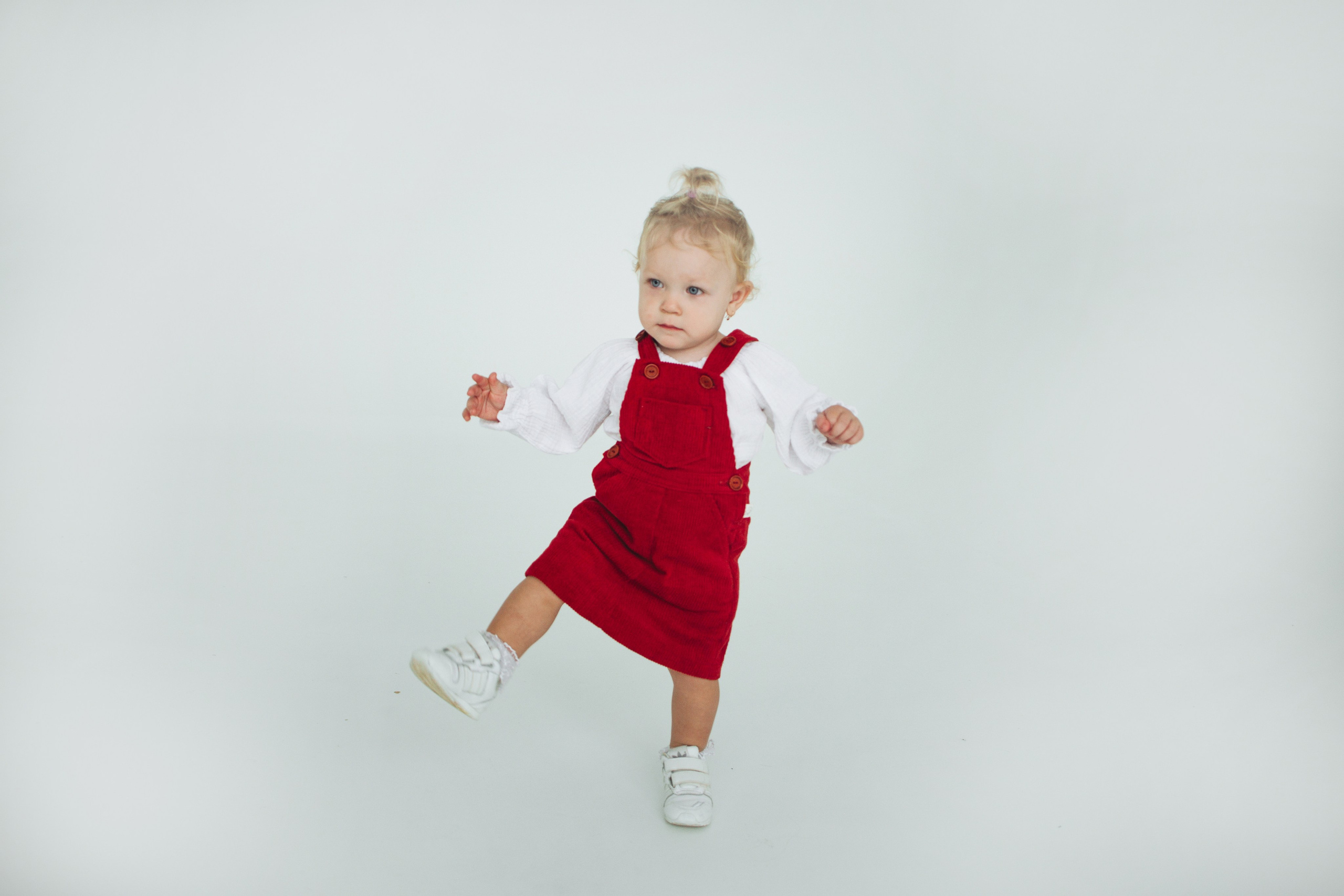 Съемка для детского бренда одежды в студии. Семейный фотограф в Москве Марина Петра