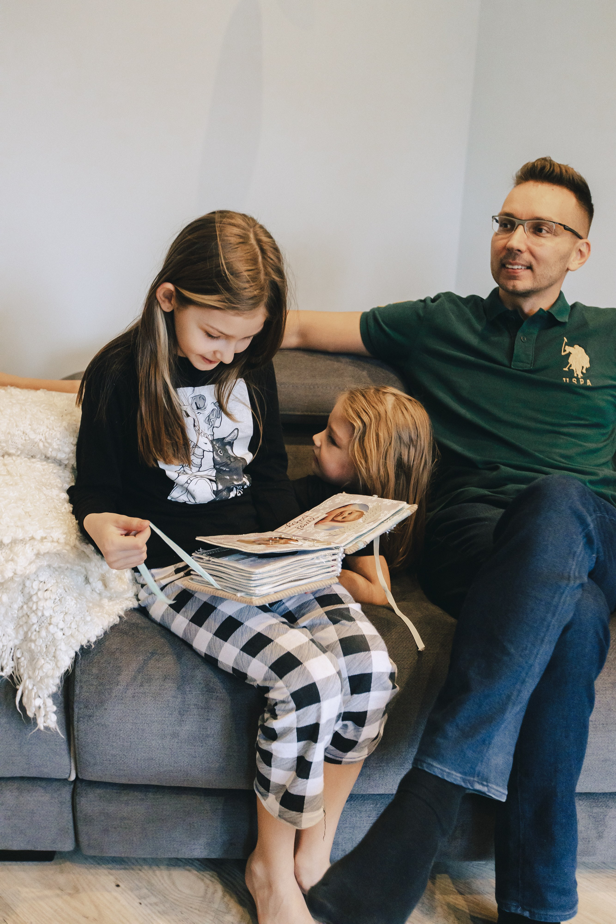 Игорь, Лера, Миля, Ксюша и Аня. Фотограф Таганрог Любимая Надя