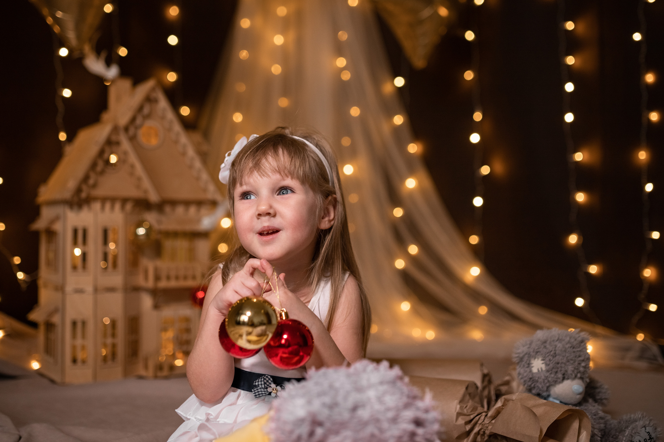 Моя мини-студия «Минимализм» в Новогоднем оформлении 2022. Фотограф Пермь. Свадьбы. Семья и дети, школа, д. сад. Фотокниги