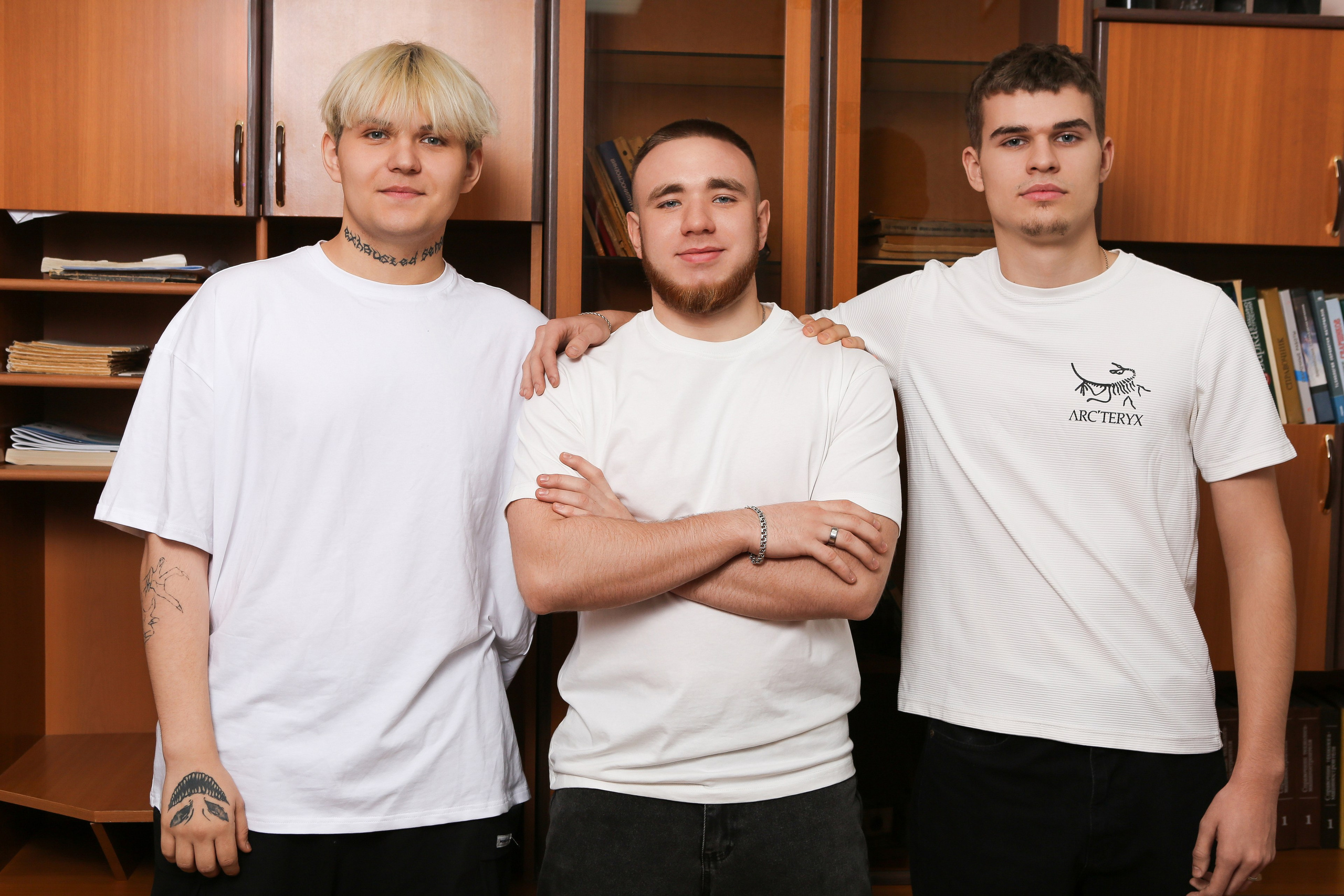 ФОТОСЕССИЯ В КЛАССЕ ДЛЯ ВЫПУСКНИКОВ СВАРОЧНОГО ПРОИЗВОДСТВА. ТВОЙ АЛЬБОМ / ТВОИ ПРАВИЛА