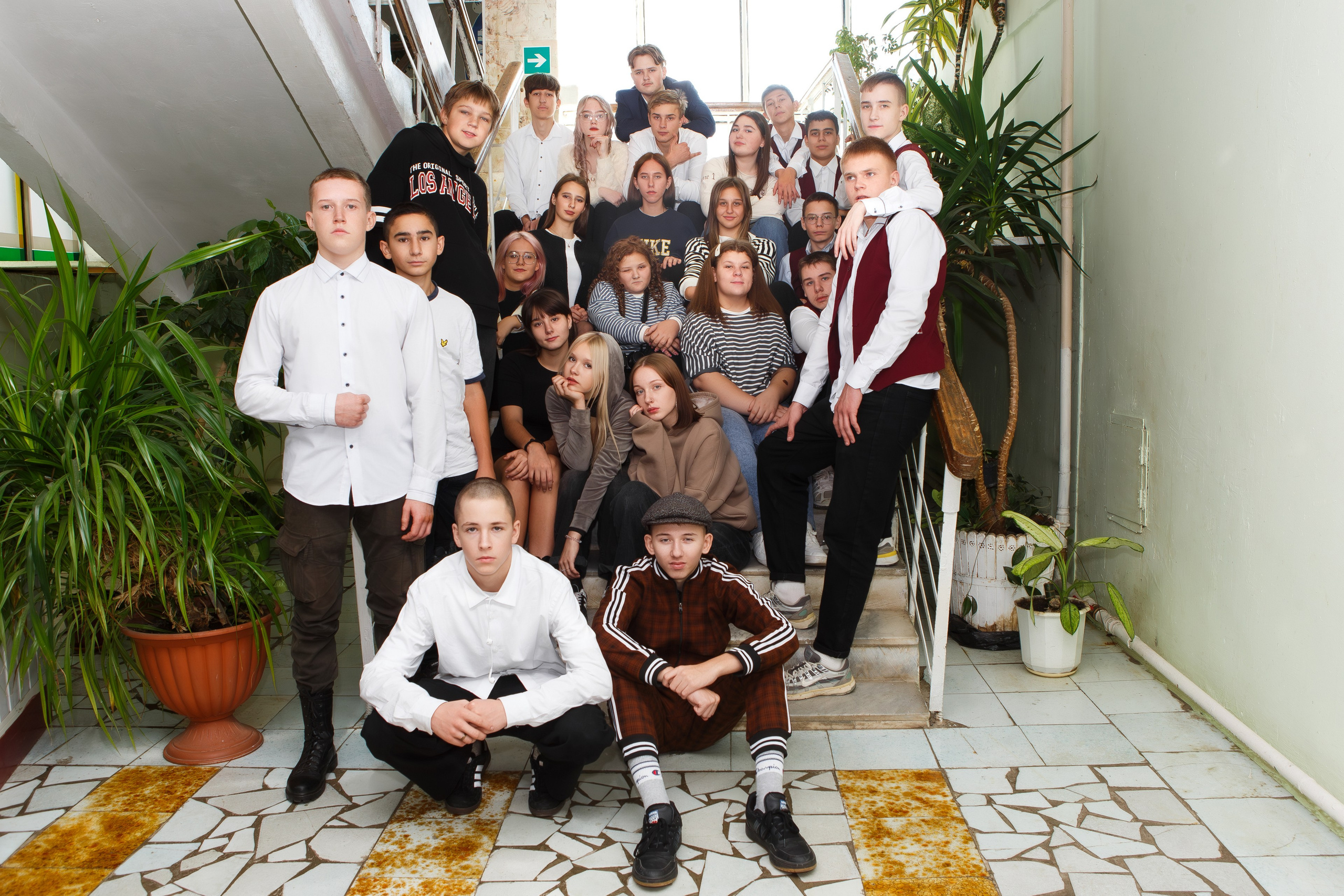 ФОТОСЕССИЯ ДЛЯ 9 КЛАССА «ГИМНАЗИЯ». ТВОЙ АЛЬБОМ / ТВОИ ПРАВИЛА