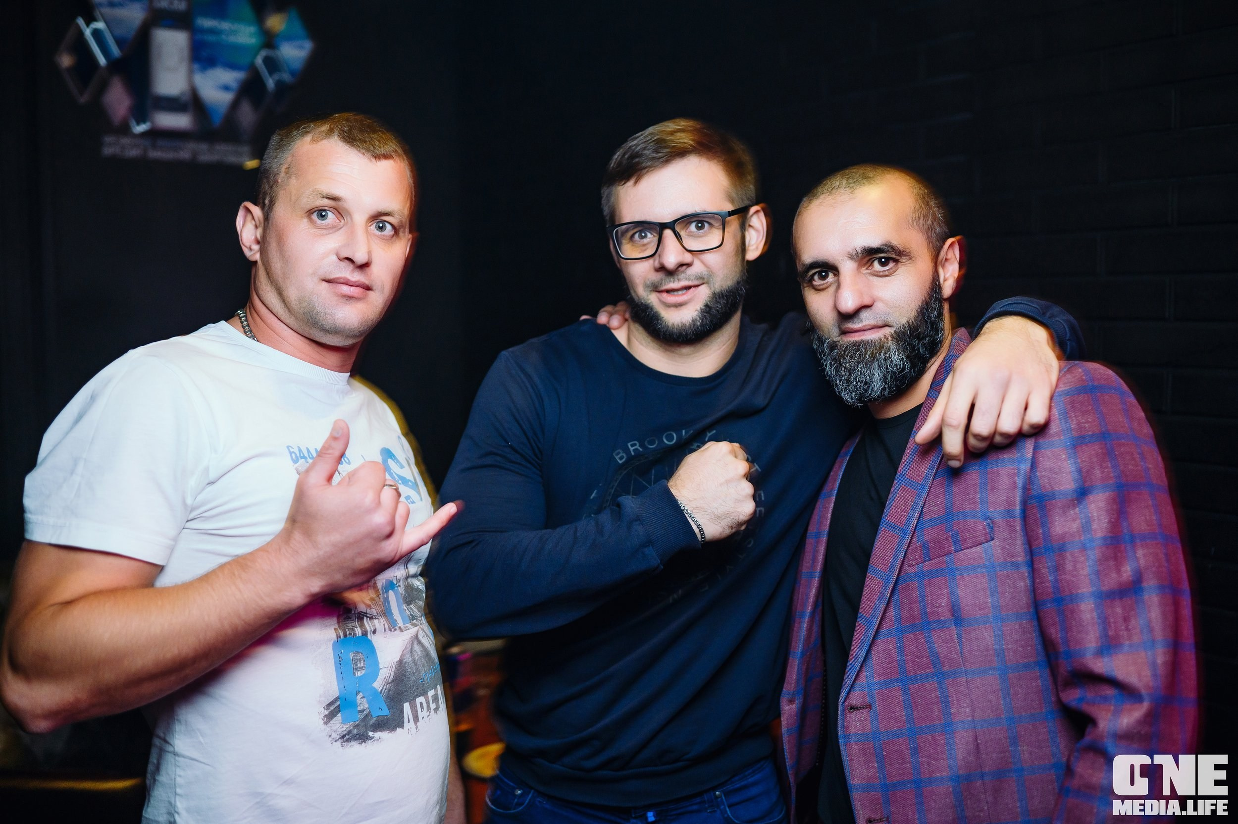 Фоторепортаж из бара XxxX. One Media Life: фоторепортажи, фотоотчеты с мероприятий и заведений