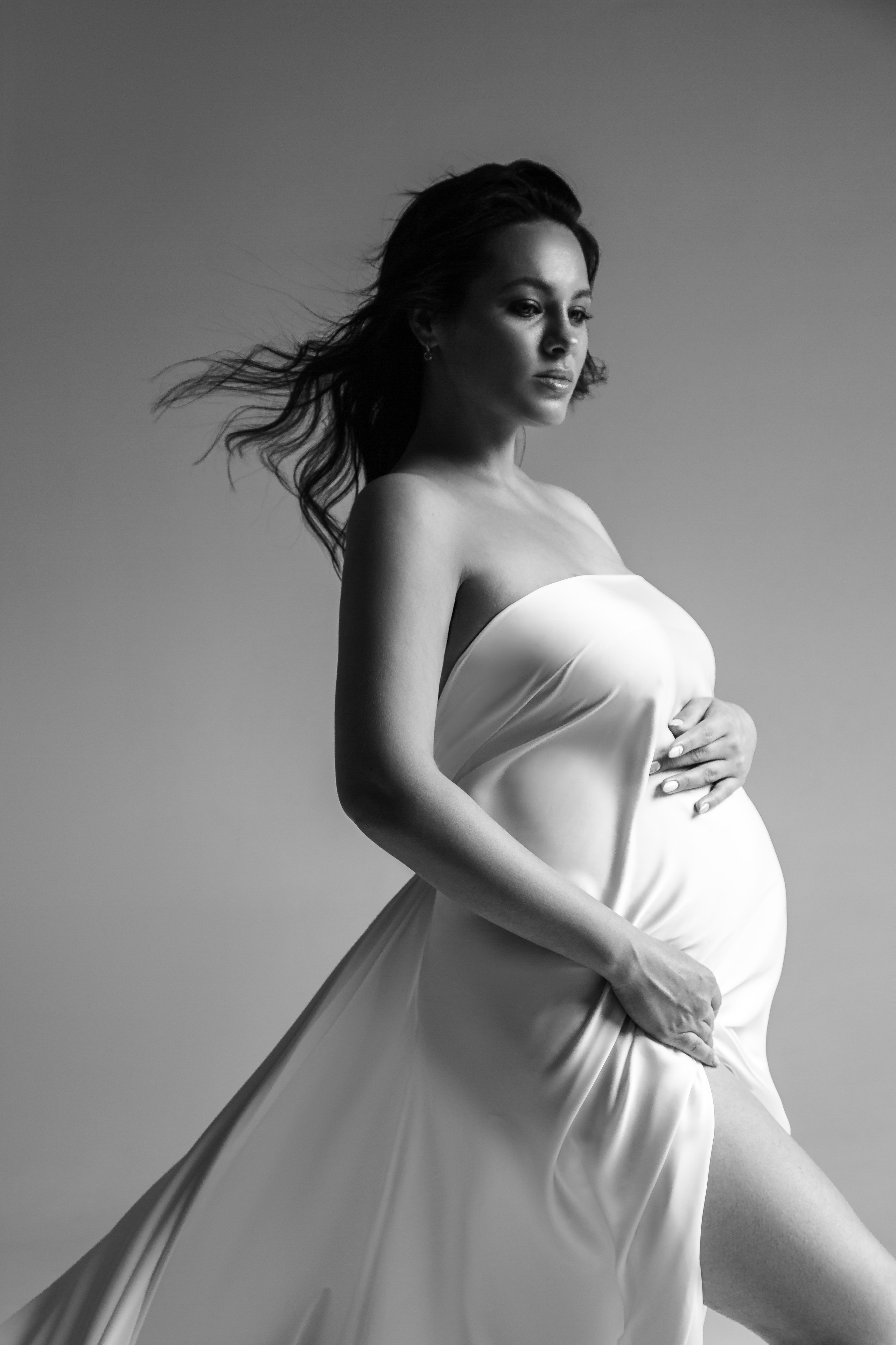 Фотосессия беременности Тюмень. Фотограф в стиле минимализм Тюмень