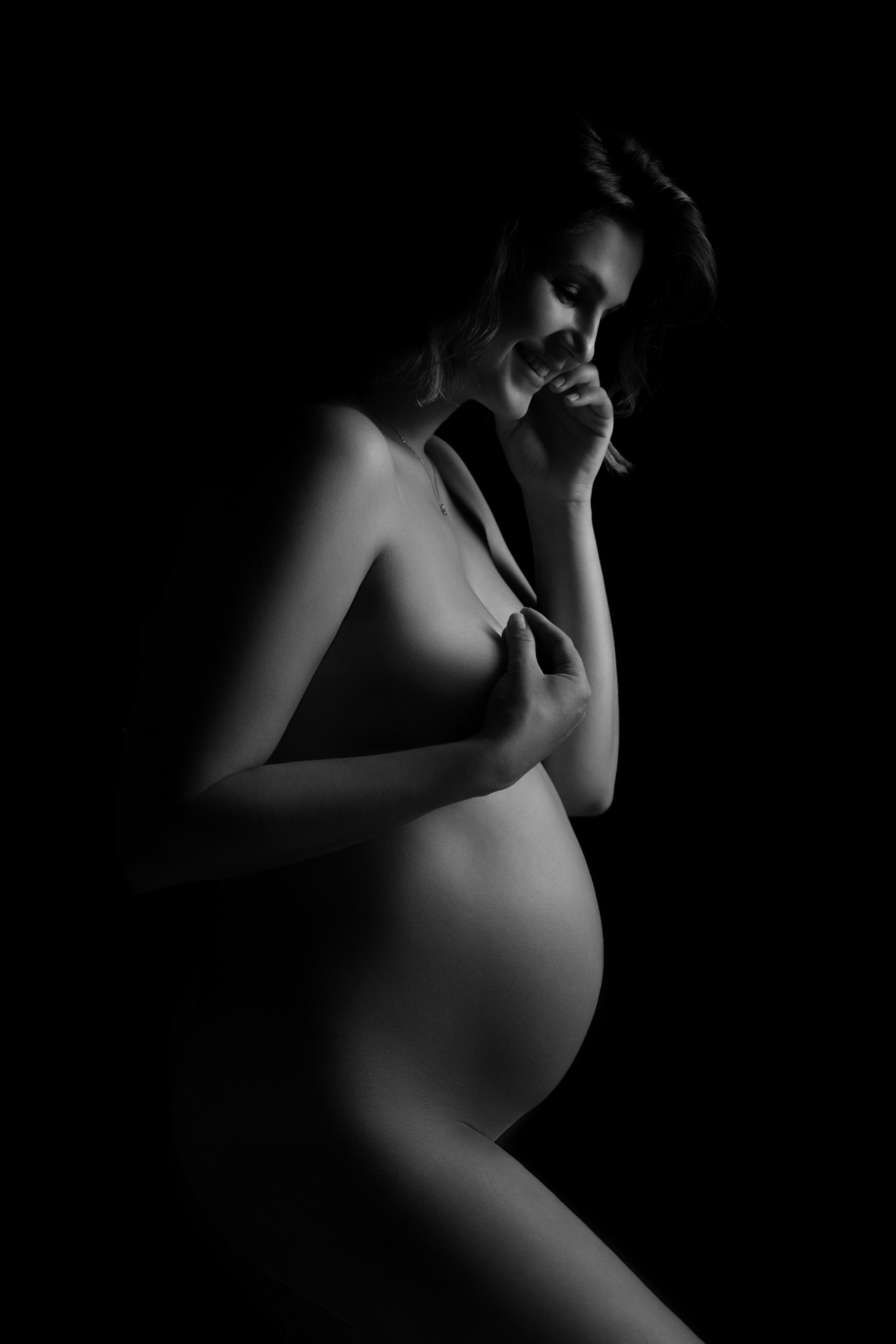 Фотосессия беременности Тюмень. Фотограф в стиле минимализм Тюмень