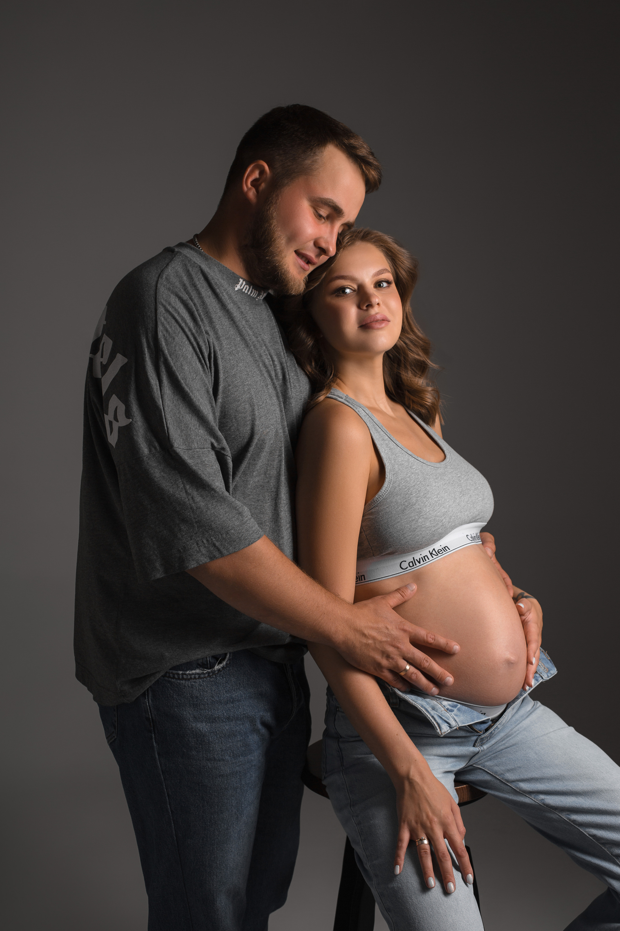 Фотосессия беременности Тюмень. Фотограф в стиле минимализм Тюмень