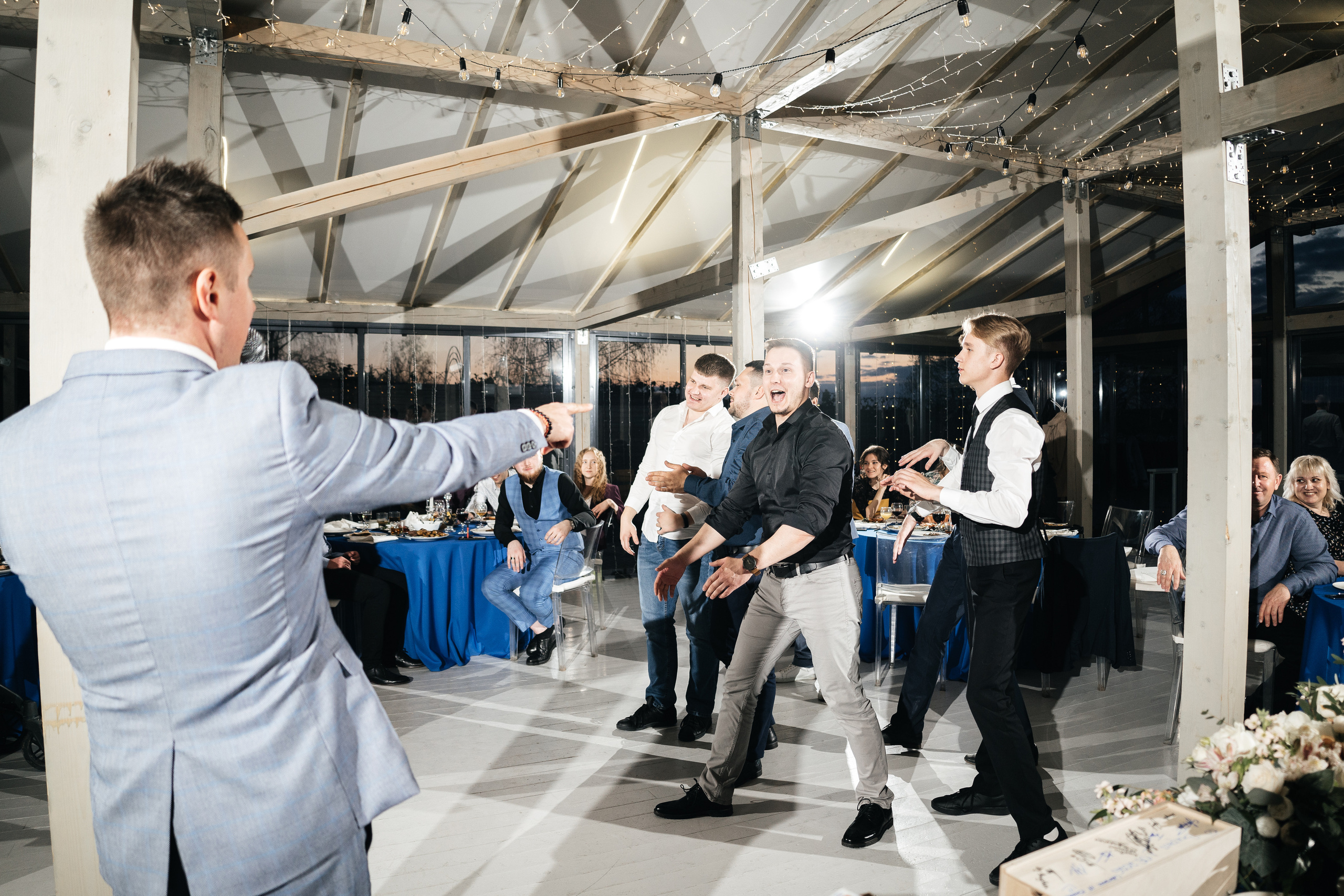 Юля и Олег. Ведущий на свадьбу в Москве Зубков Алексей