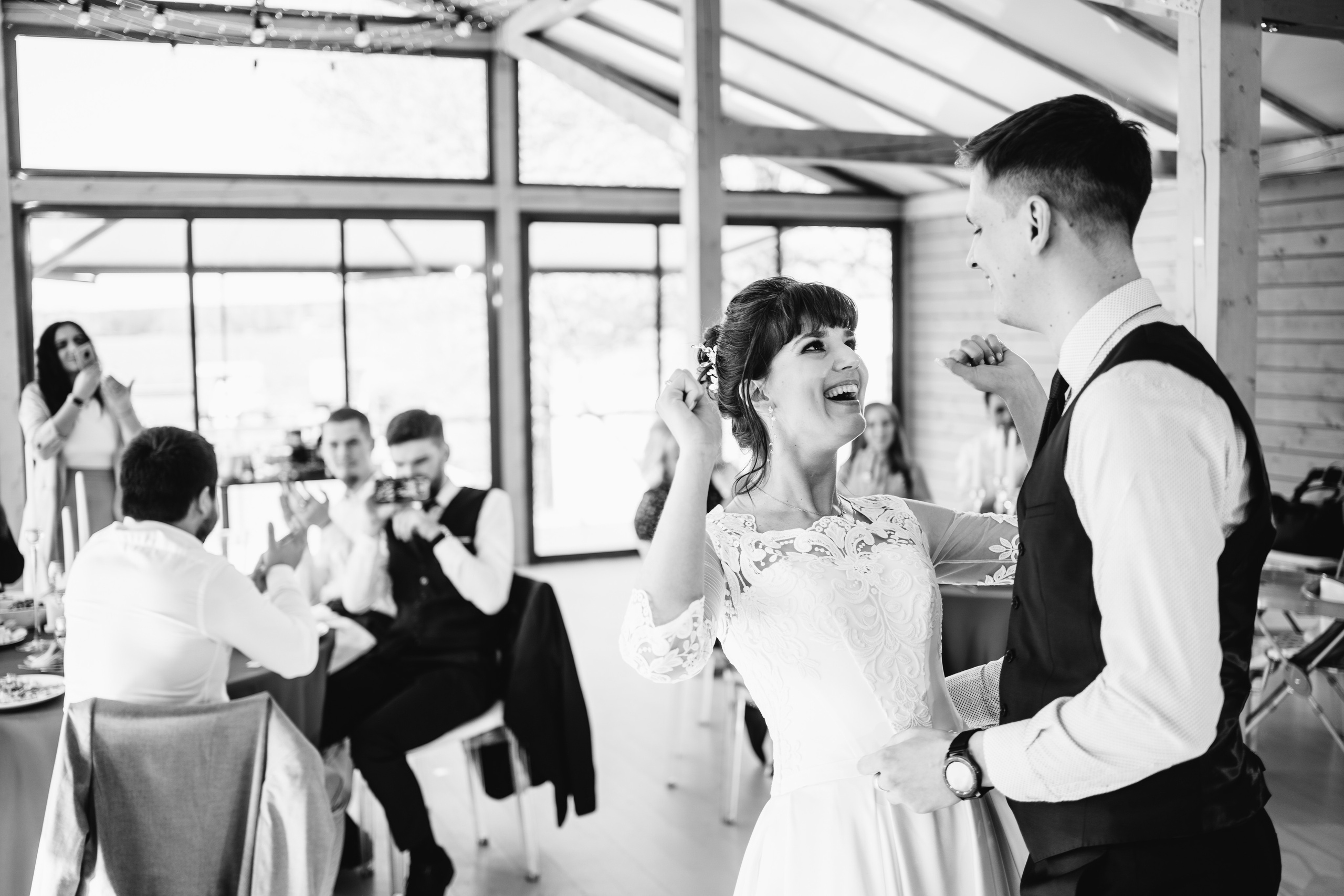 Юля и Олег. Ведущий на свадьбу в Москве Зубков Алексей