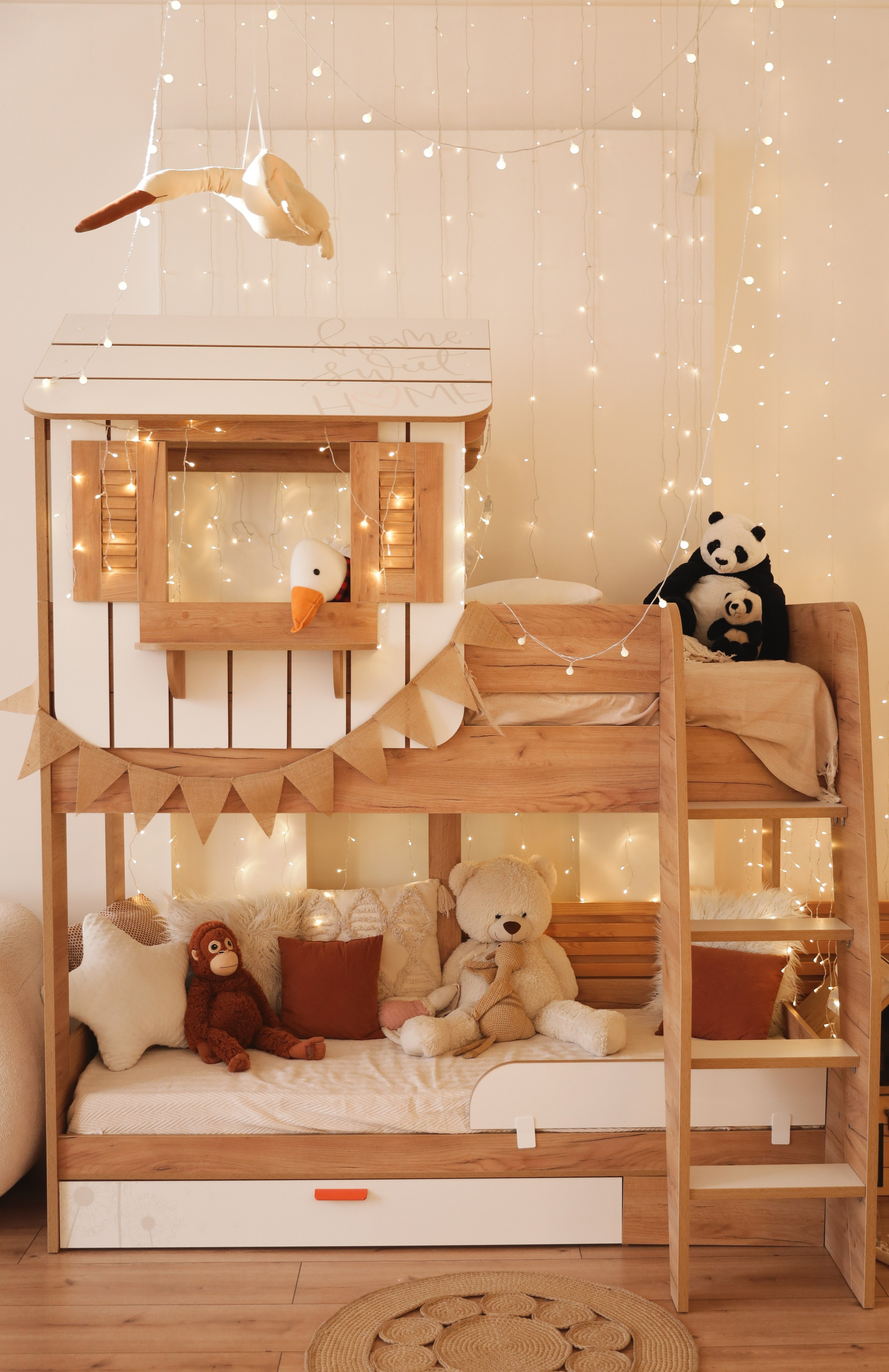 Фотостудия ROYAL зал «Scandi». Семейный и детский фотограф в Ростове-на-Дону