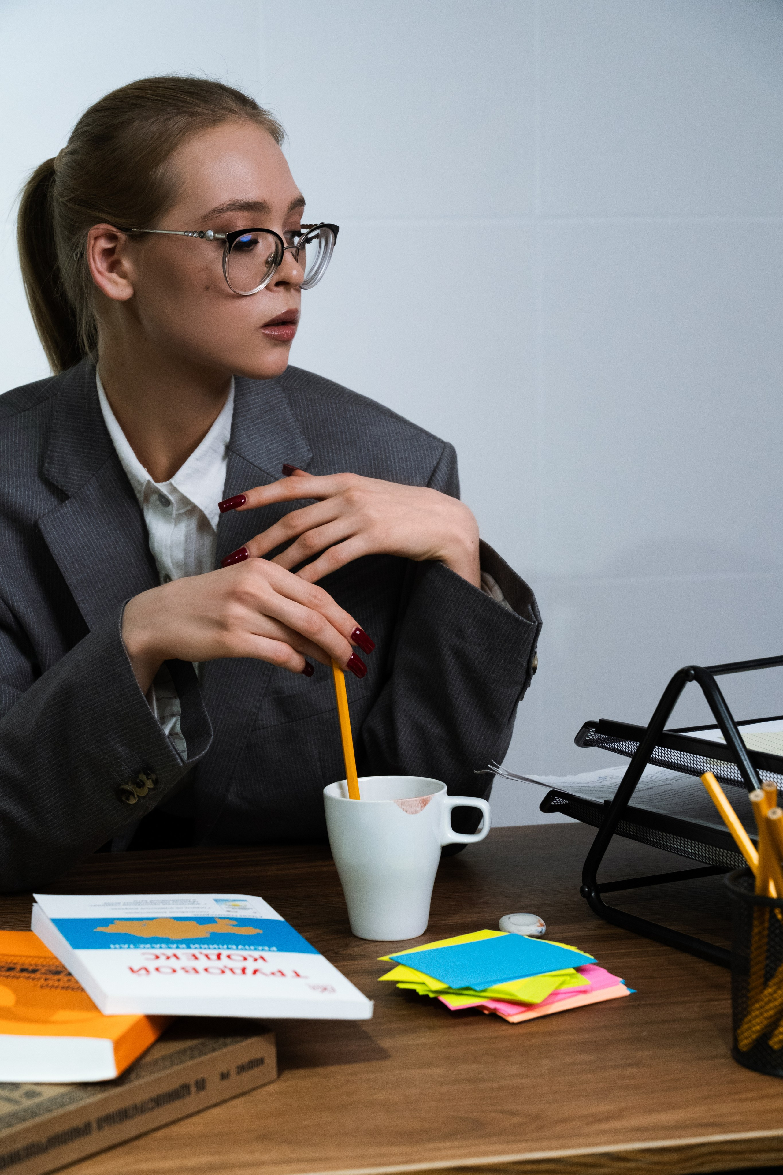 Катя вся в работе. Фотограф Коробова Екатерина