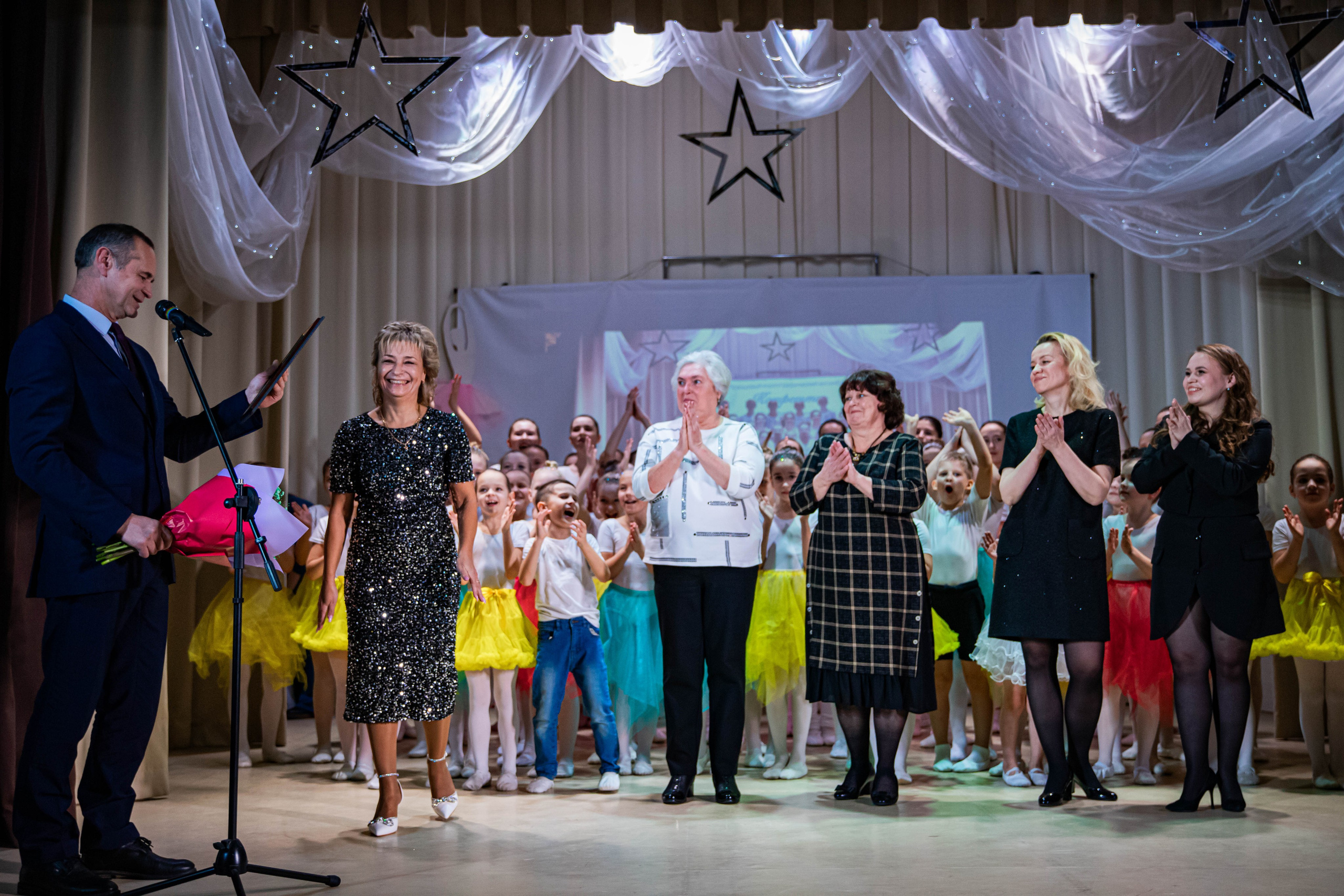 «Конфетти» Юбилейный концерт «Твори Добро». Фотограф Дарья Маташкова