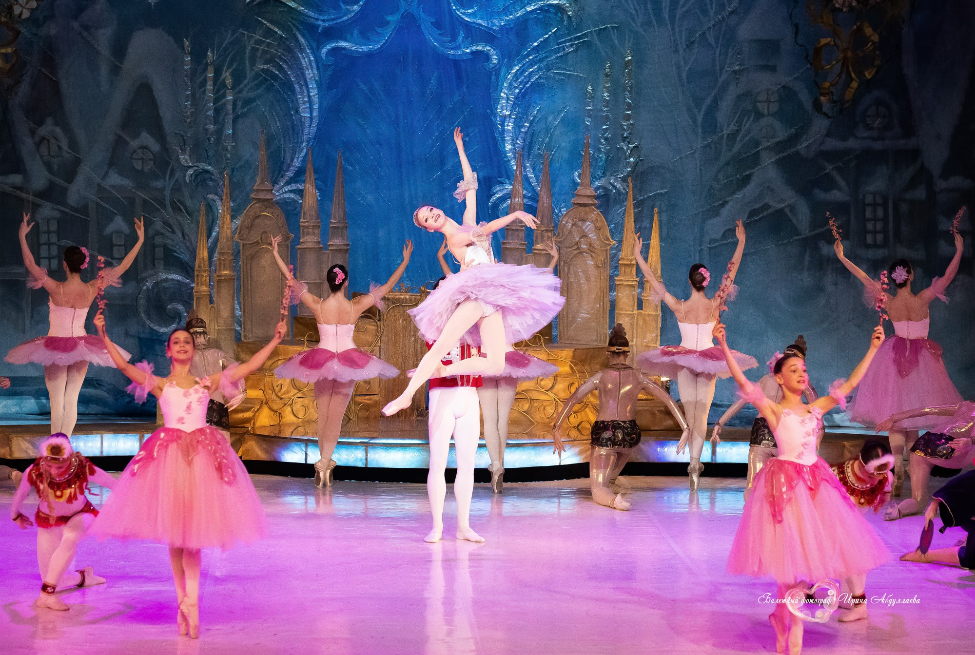 Хореографический колледж ЛЕДЯХ «Щелкунчик» 2024 г