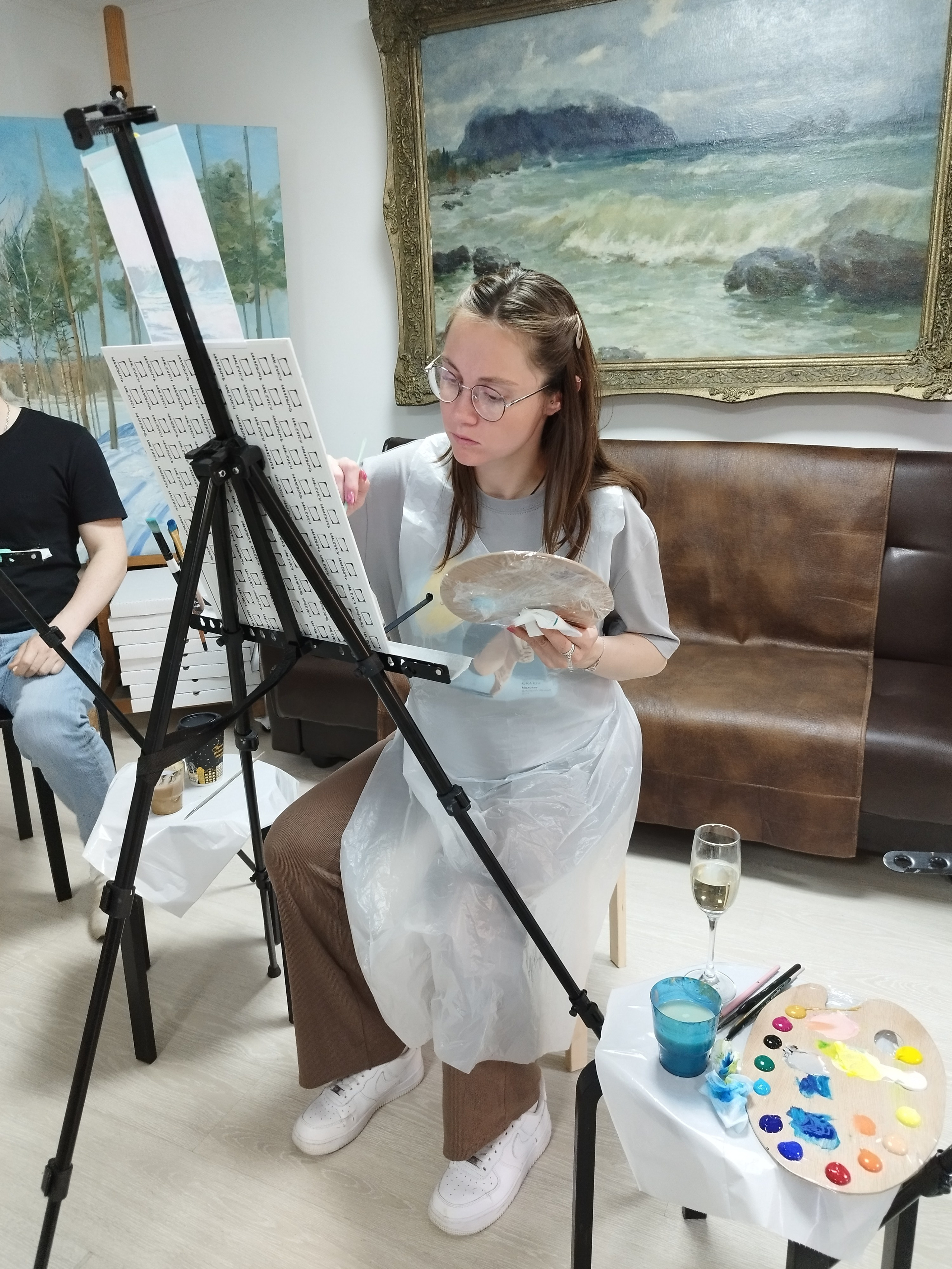 Подарок для творческого человека на день рождения. Арт-вечеринки и мастер-классы в Москве для взрослых и детей