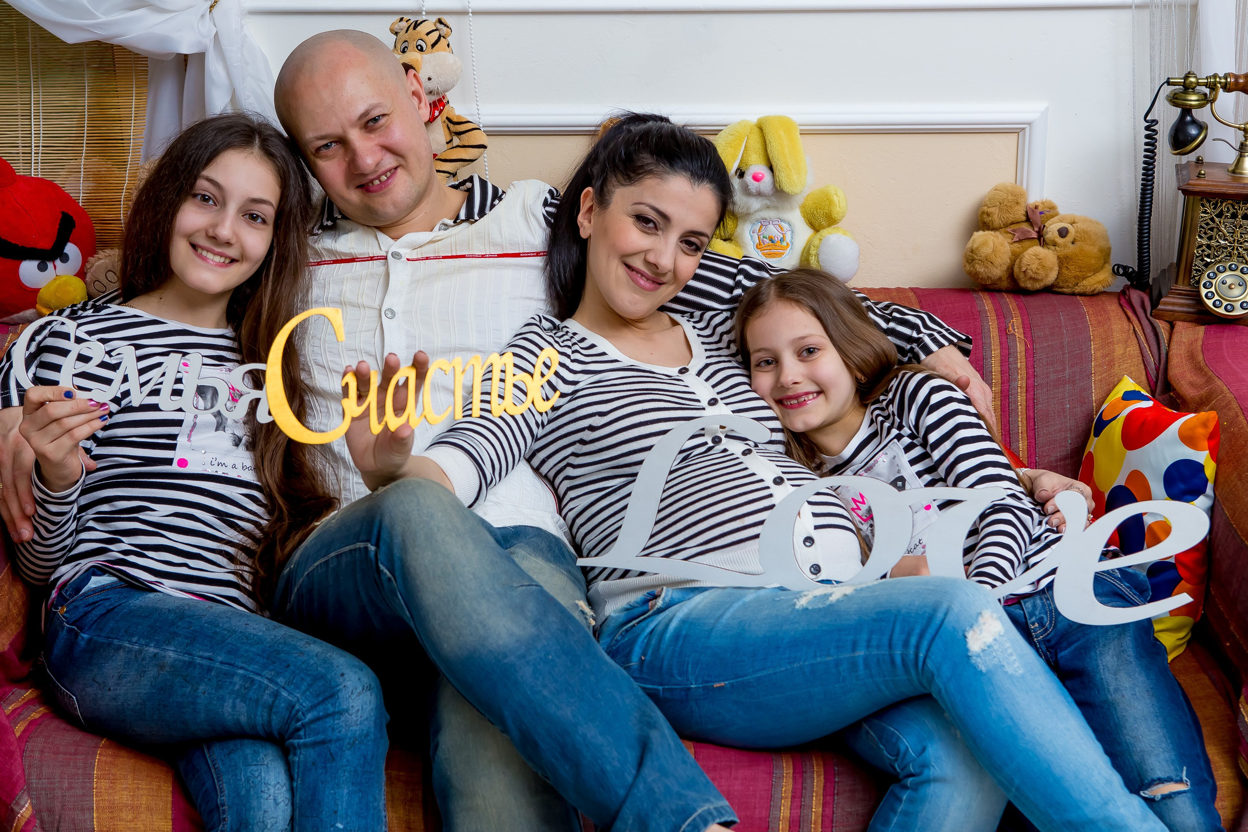 Фотосессия во время беременности от студии Love Story. Максим Матвийченко и Виктория Басова профессионалы своего дела